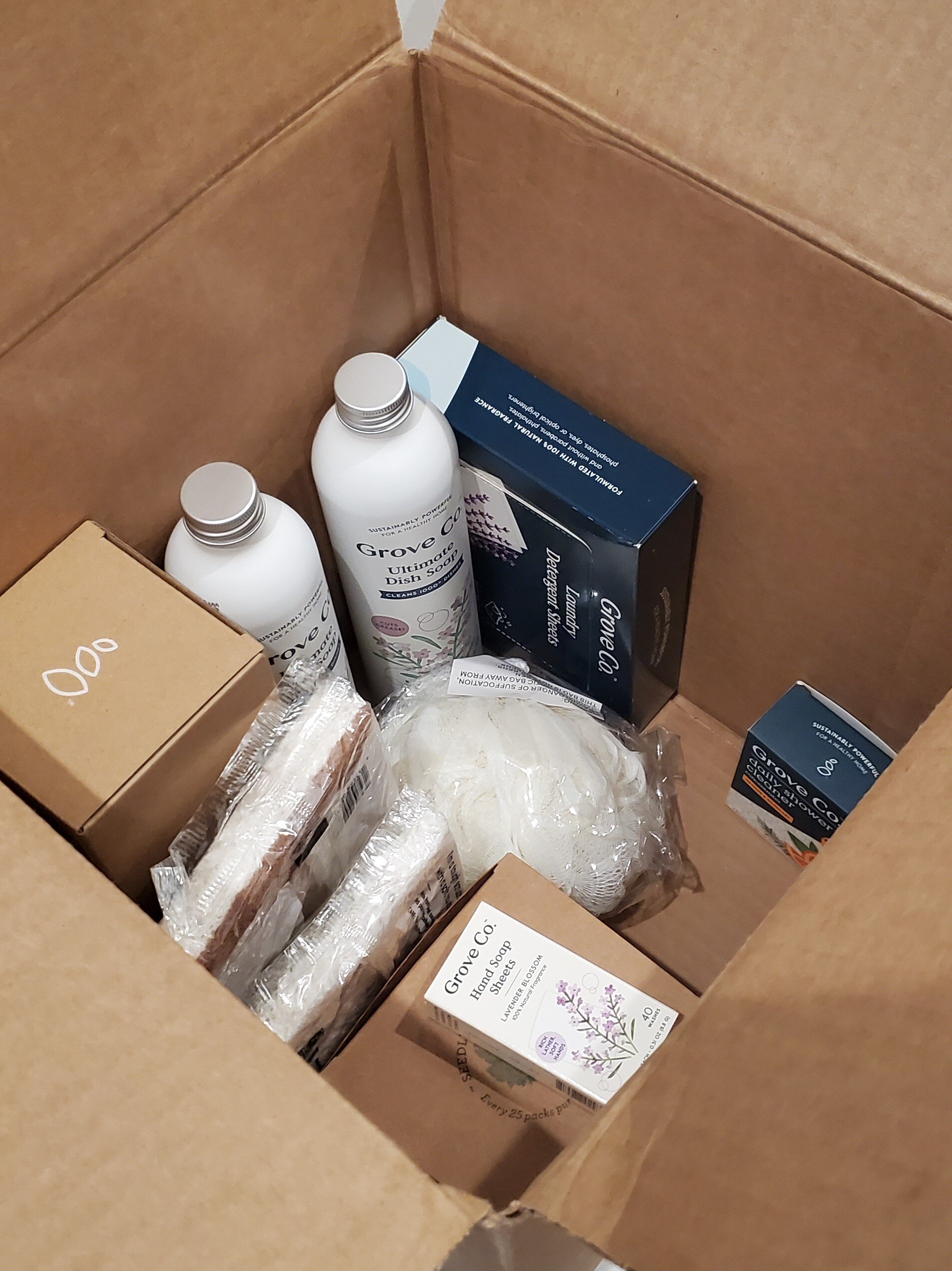 Grove Collaborative Box.jpg