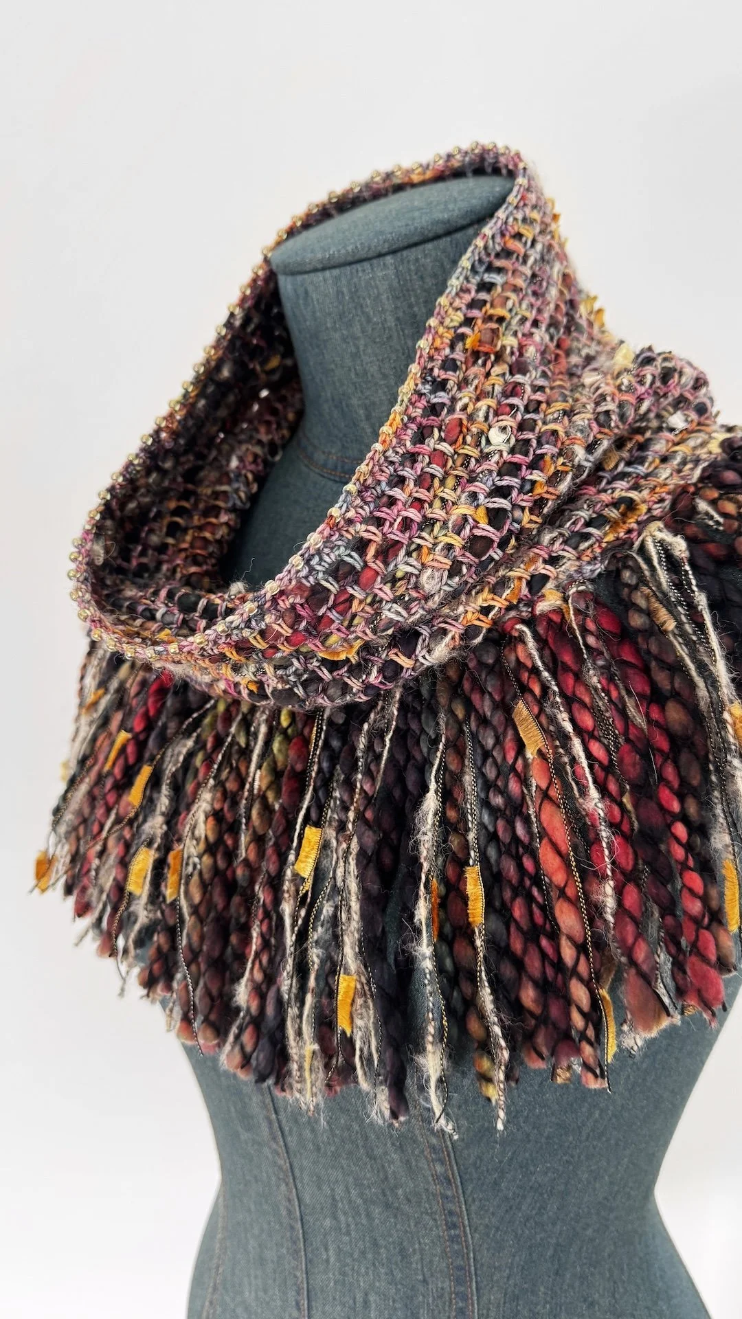 JTR02_Brown_gold_cowl.jpg