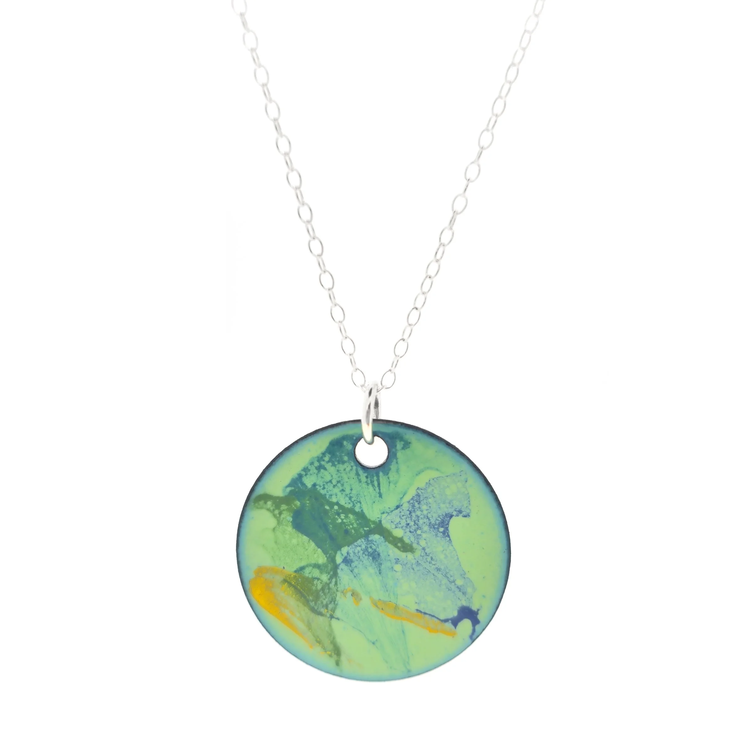 Abstract-colour-round-pendant-necklace-green-blue-yellow-mijoux-300dpi.jpg