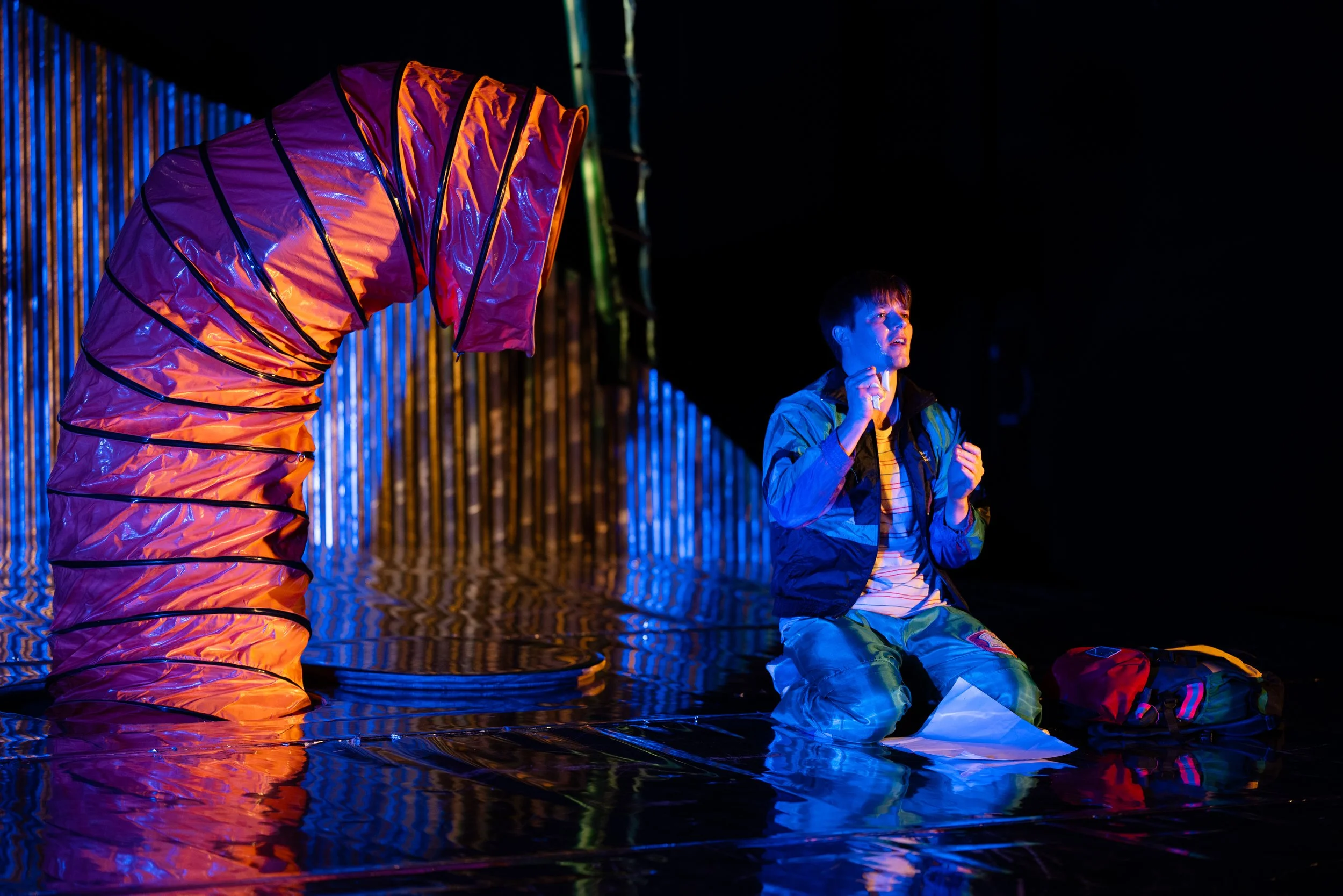 fish-boy-2faced-dance-production-8.jpg