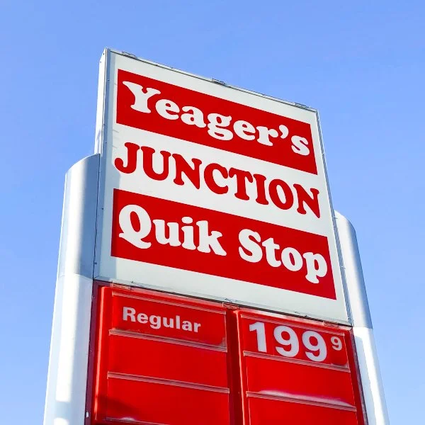 Yeagers Junction Quik Stop Logo.jpg