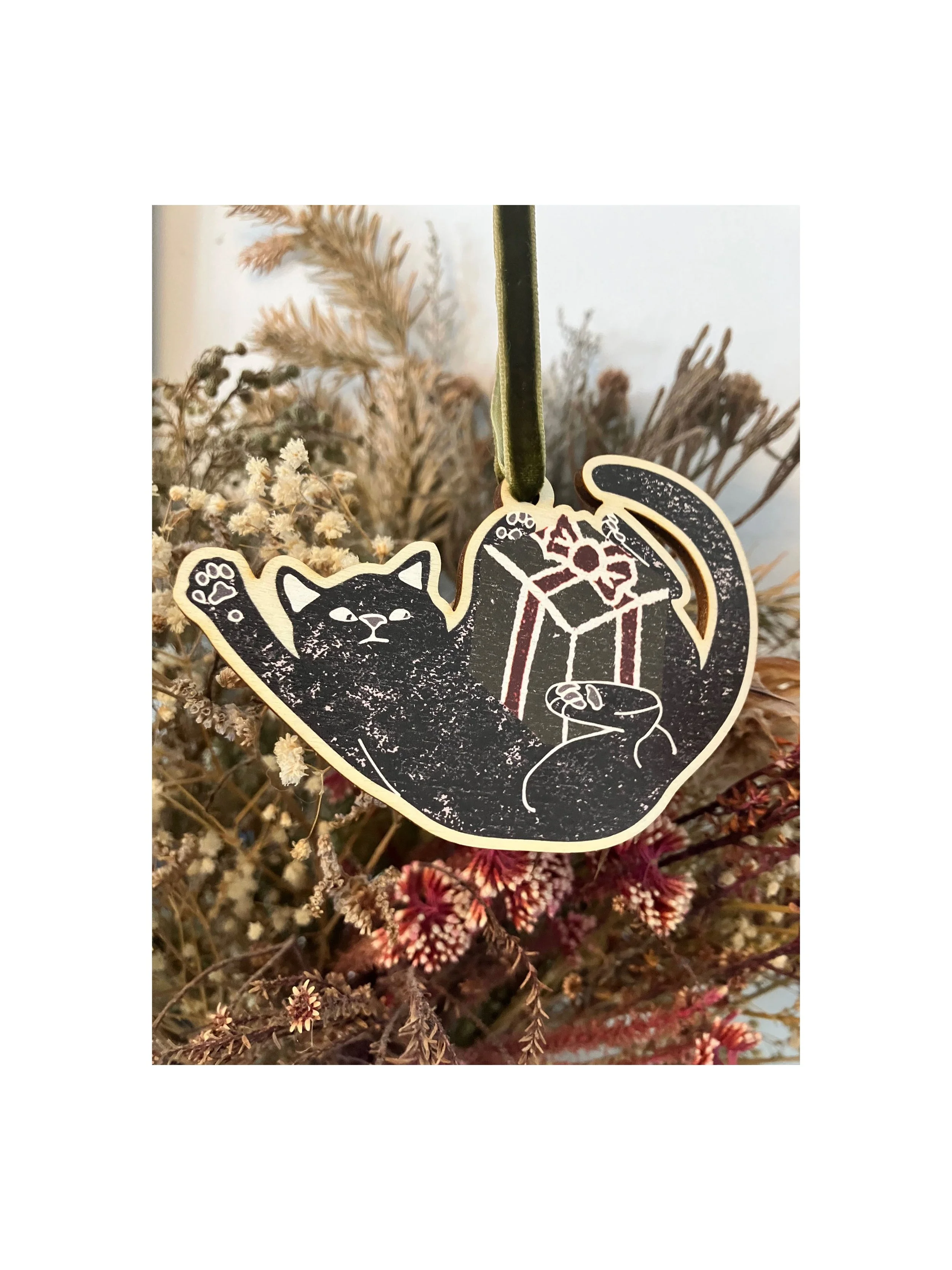 Cat 1 Christmas dec.jpg