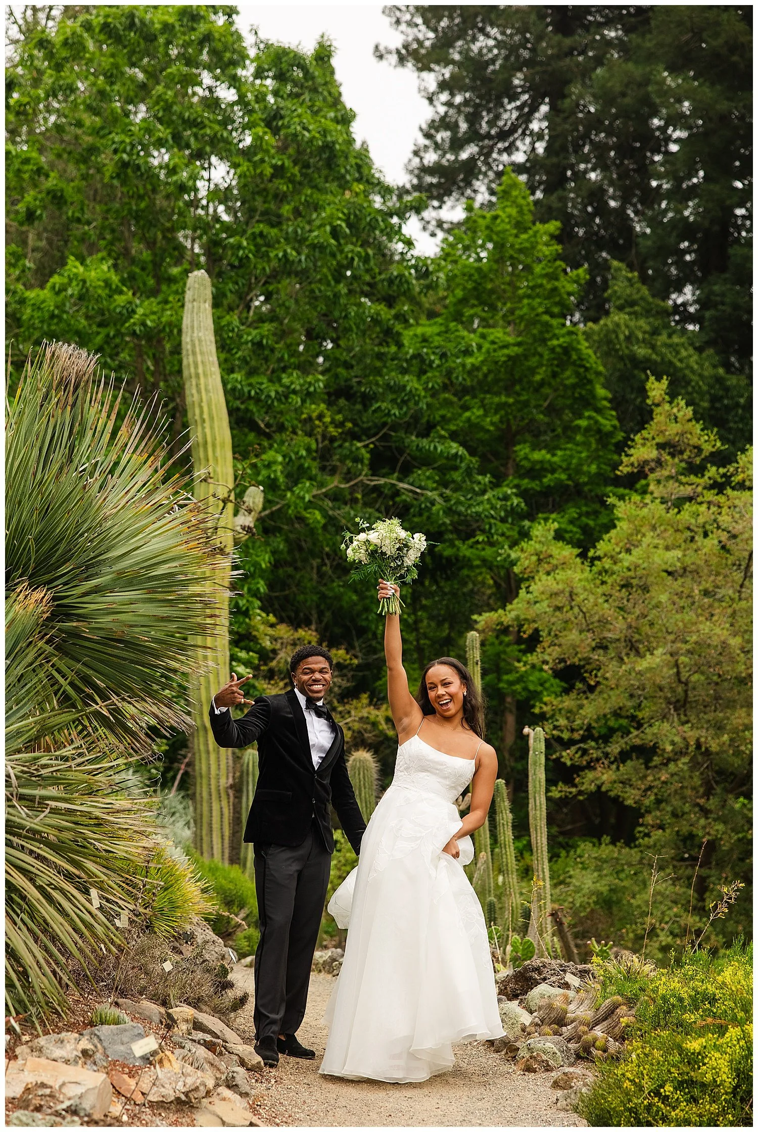 Wedding at UC Botanical Gardens in Berkeley California_0028.jpg