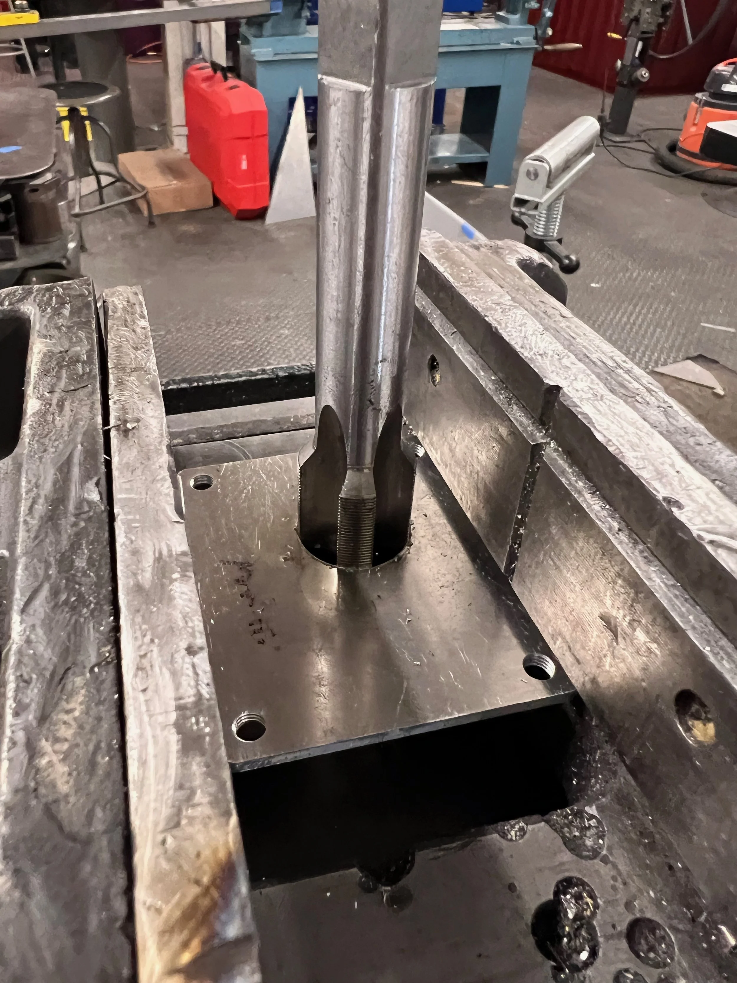 tapping aluminum front plate for c-mount lenses
