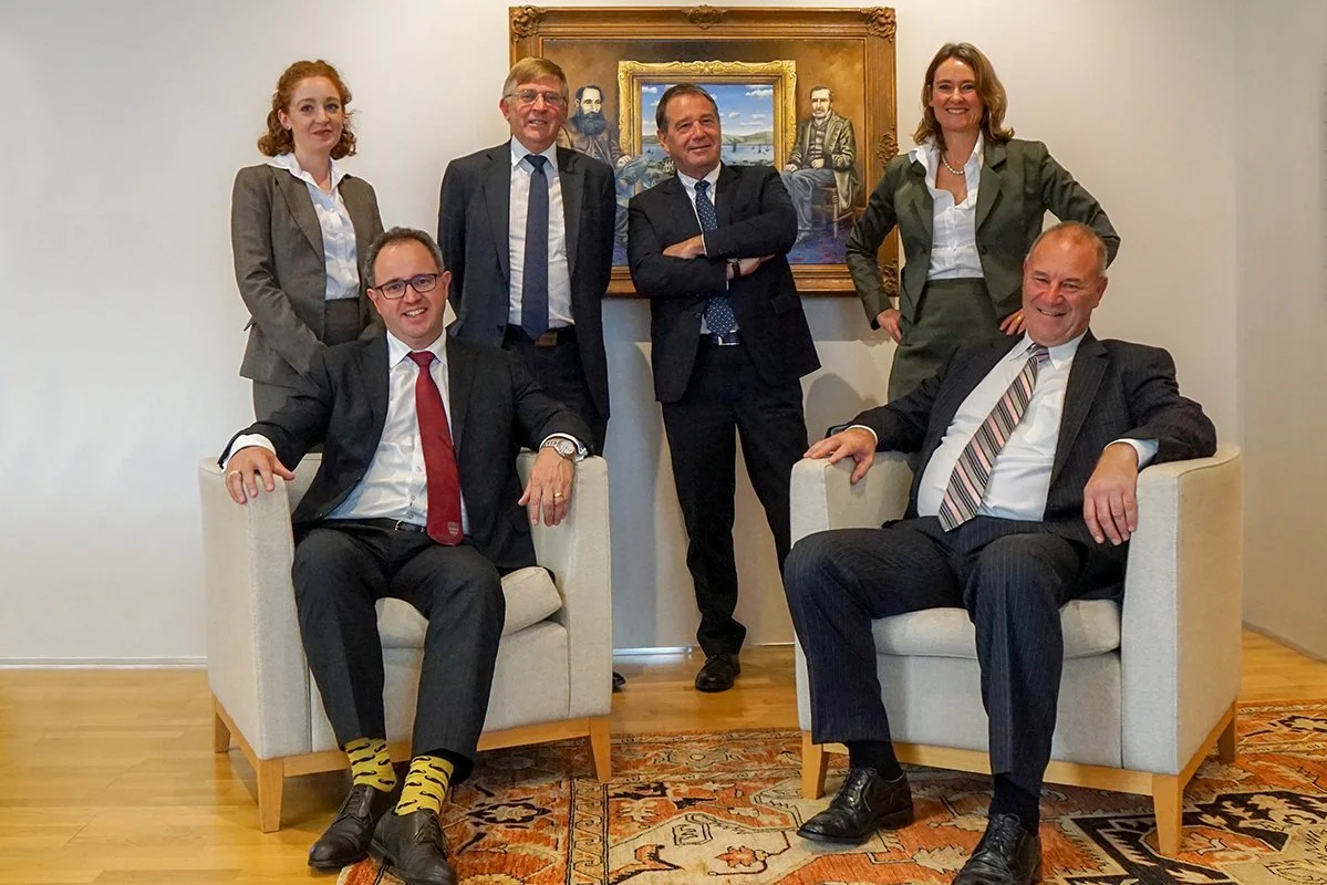 Barristers • Comm