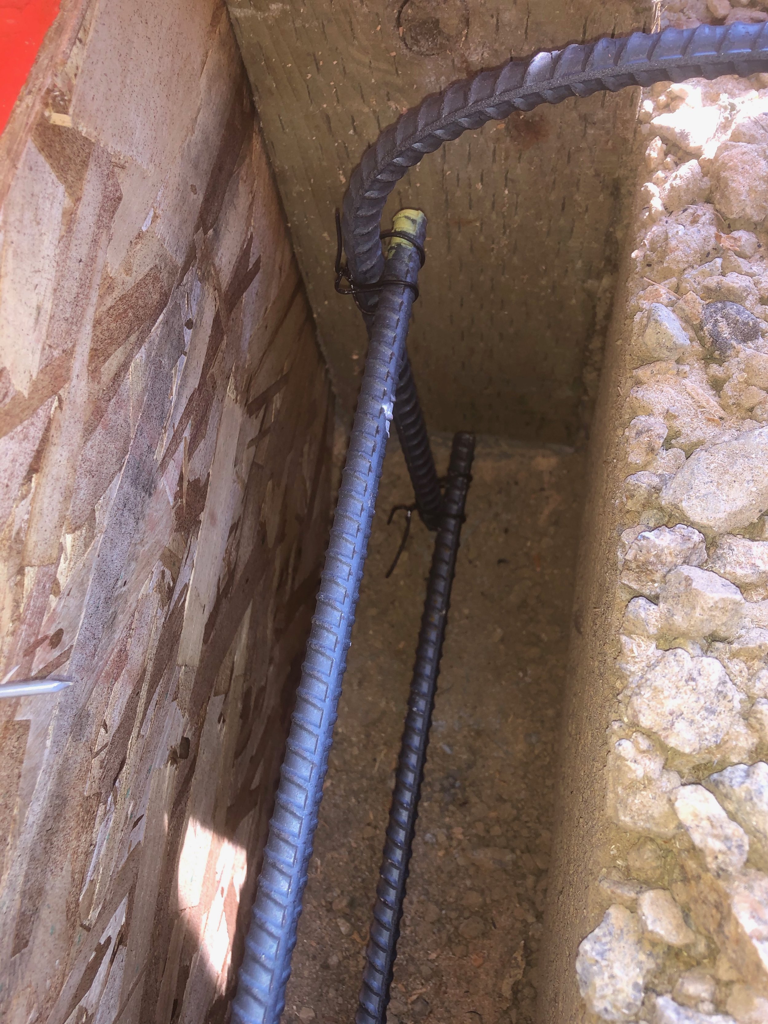 Tying in the sidewalls