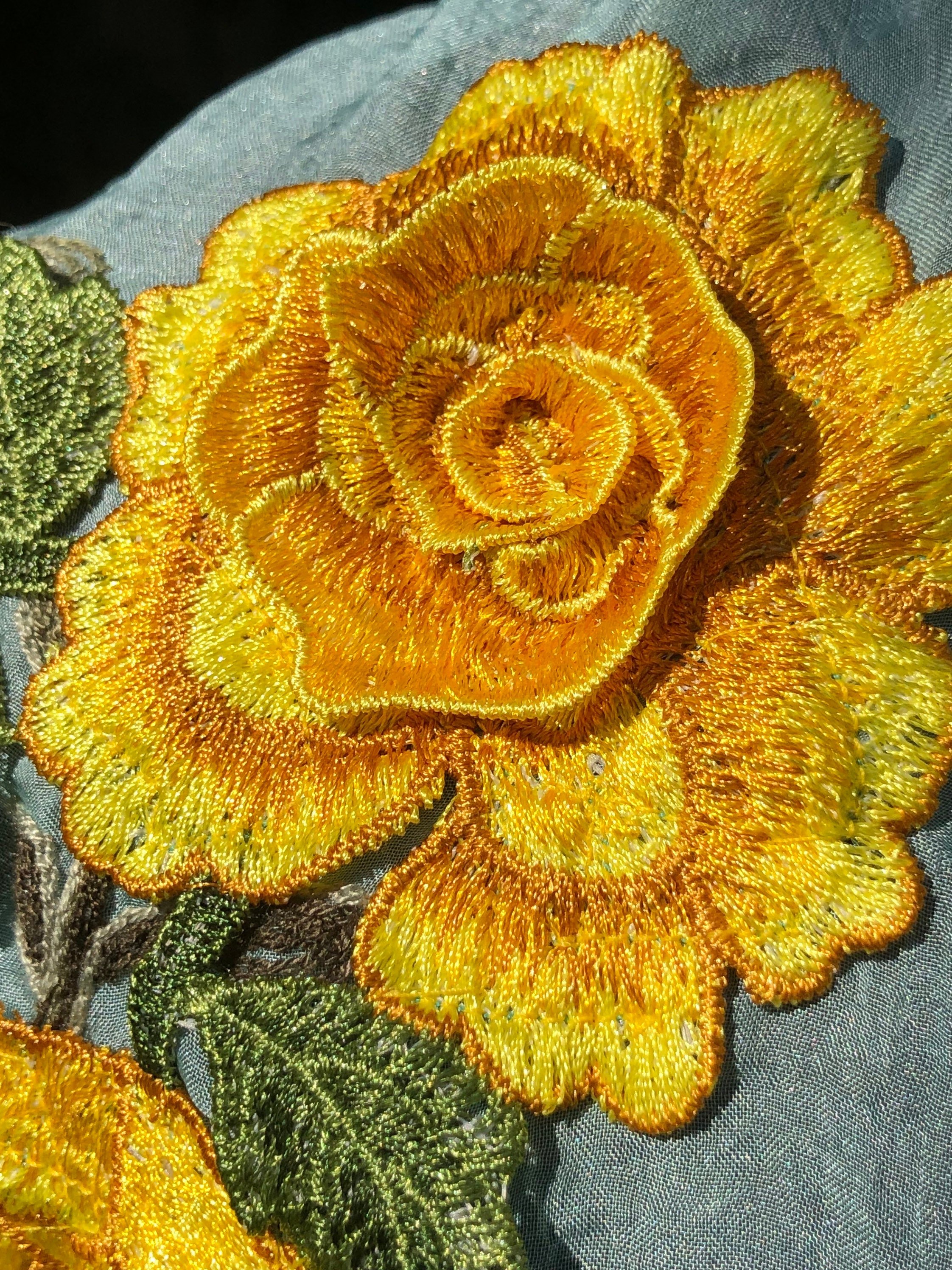 https://i.etsystatic.com/15344927/r/il/3b4a8f/3907639084/il_fullxfull.3907639084_ifsv.jpg