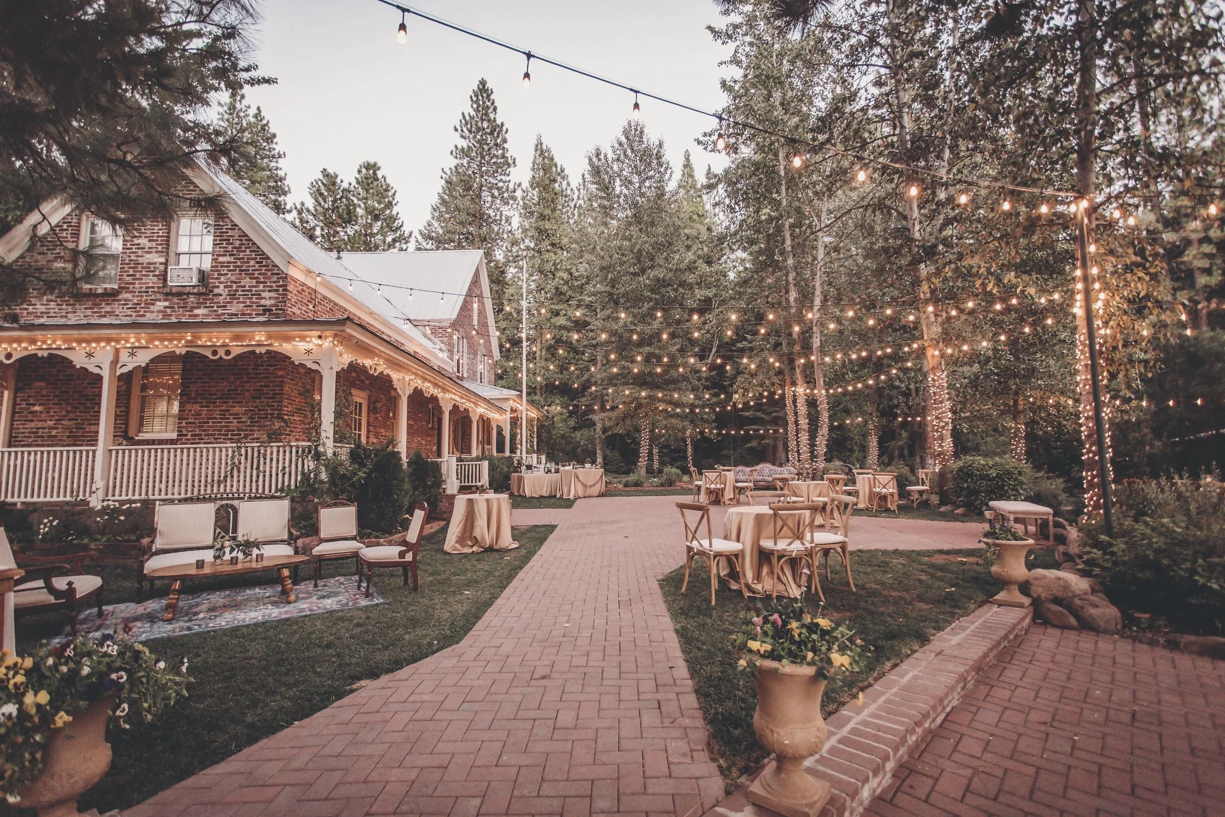 Sarah & Kelly | Twenty Mile House Wedding Sarah & Kelly | Twenty Mile House Wedding