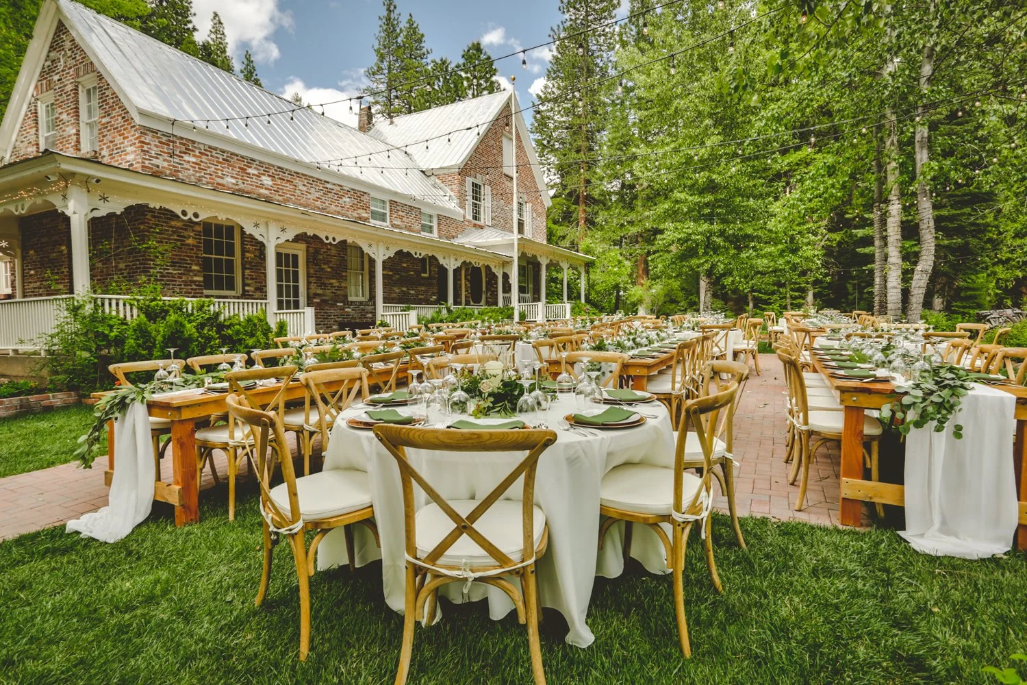 0601 Linsey Mitchell and Corey Scherrer (370).jpg