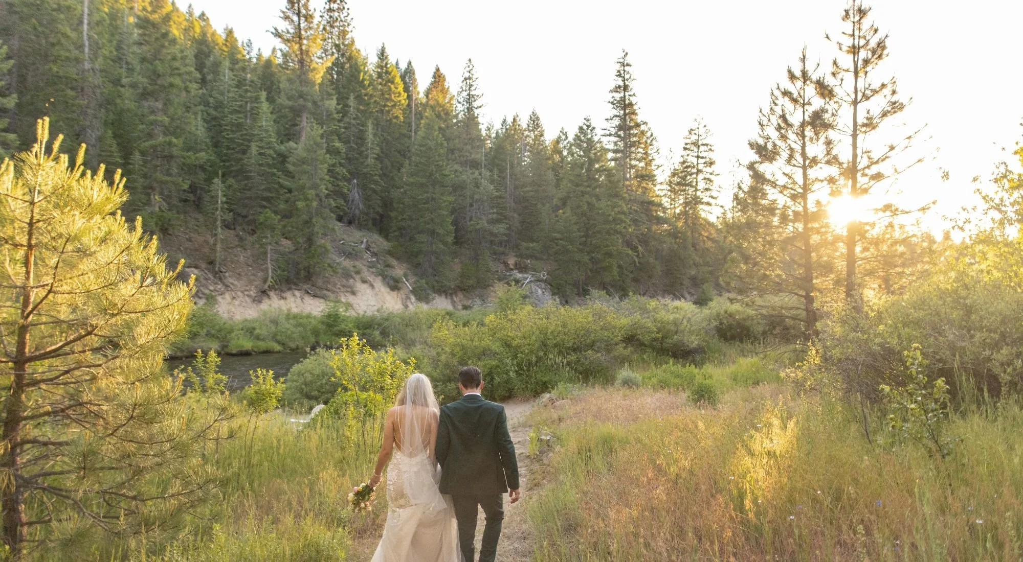Why So Many Couples Are Choosing Weddings in the Mountains and Why You Should Too