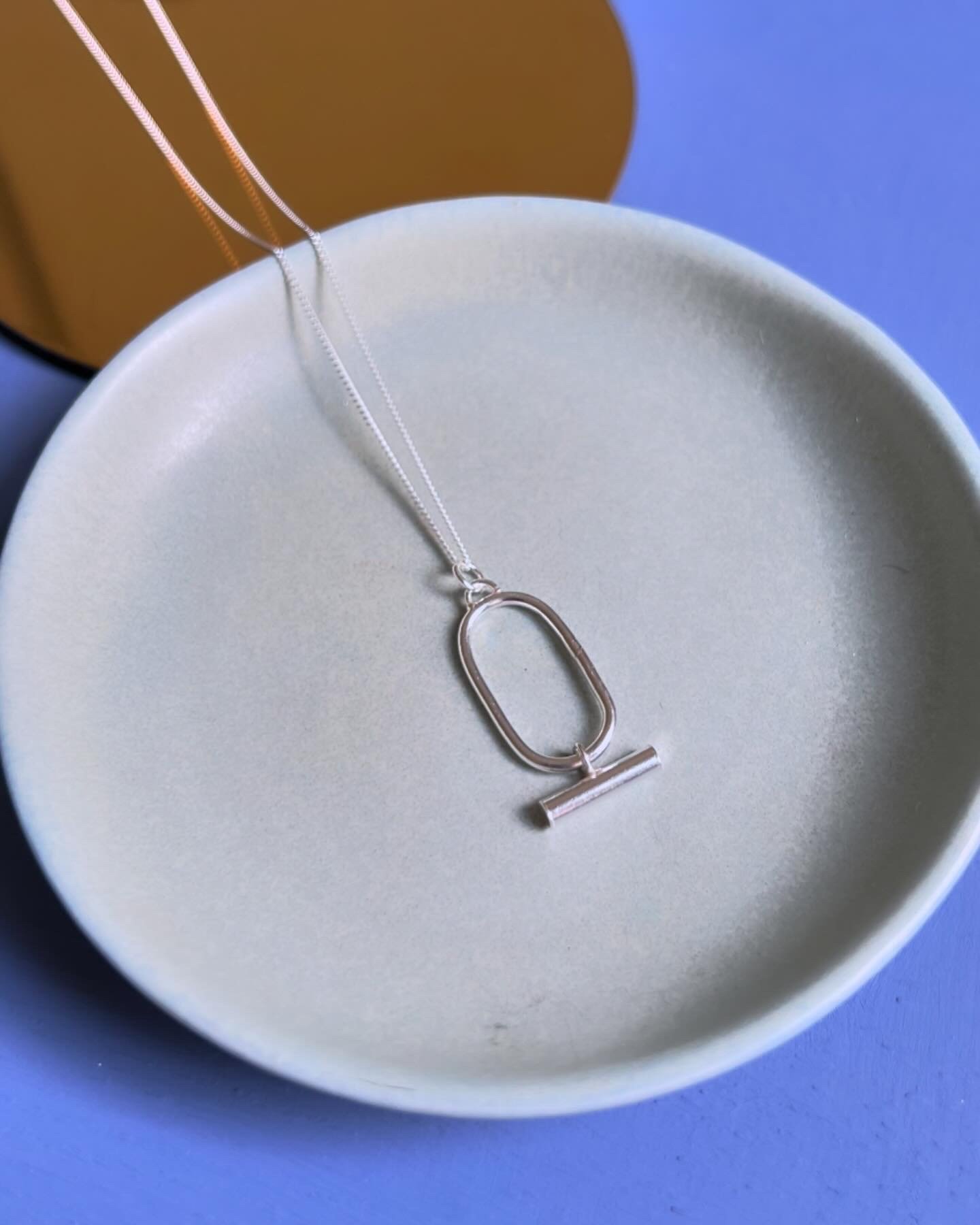Silver Oval Necklace.jpeg