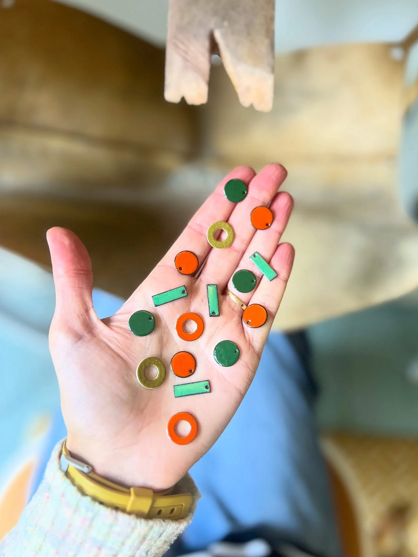 Autumn colour palette 🍊🥜🫒🥭🐞🍄
