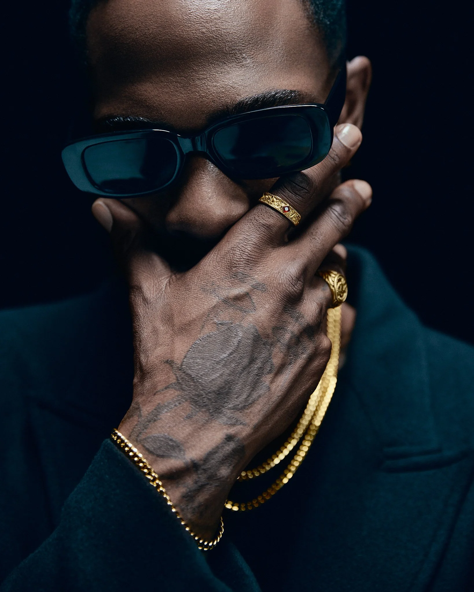 OnModelGold_158_2048px_Web Res.jpg