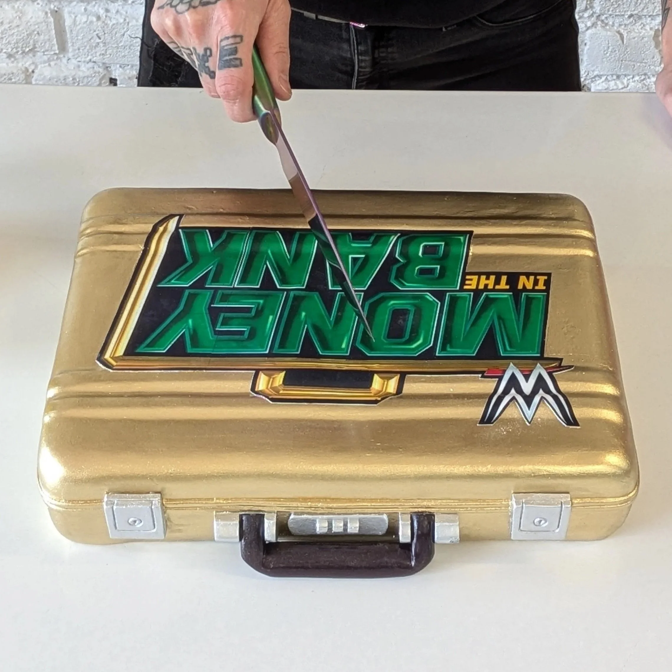 MITBbriefcase4.jpg