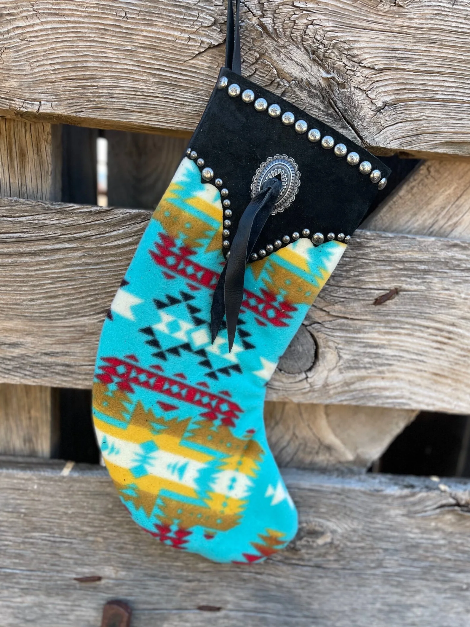 53F9130B-99F5-4B80-9FDB-D307A3DAF2EE