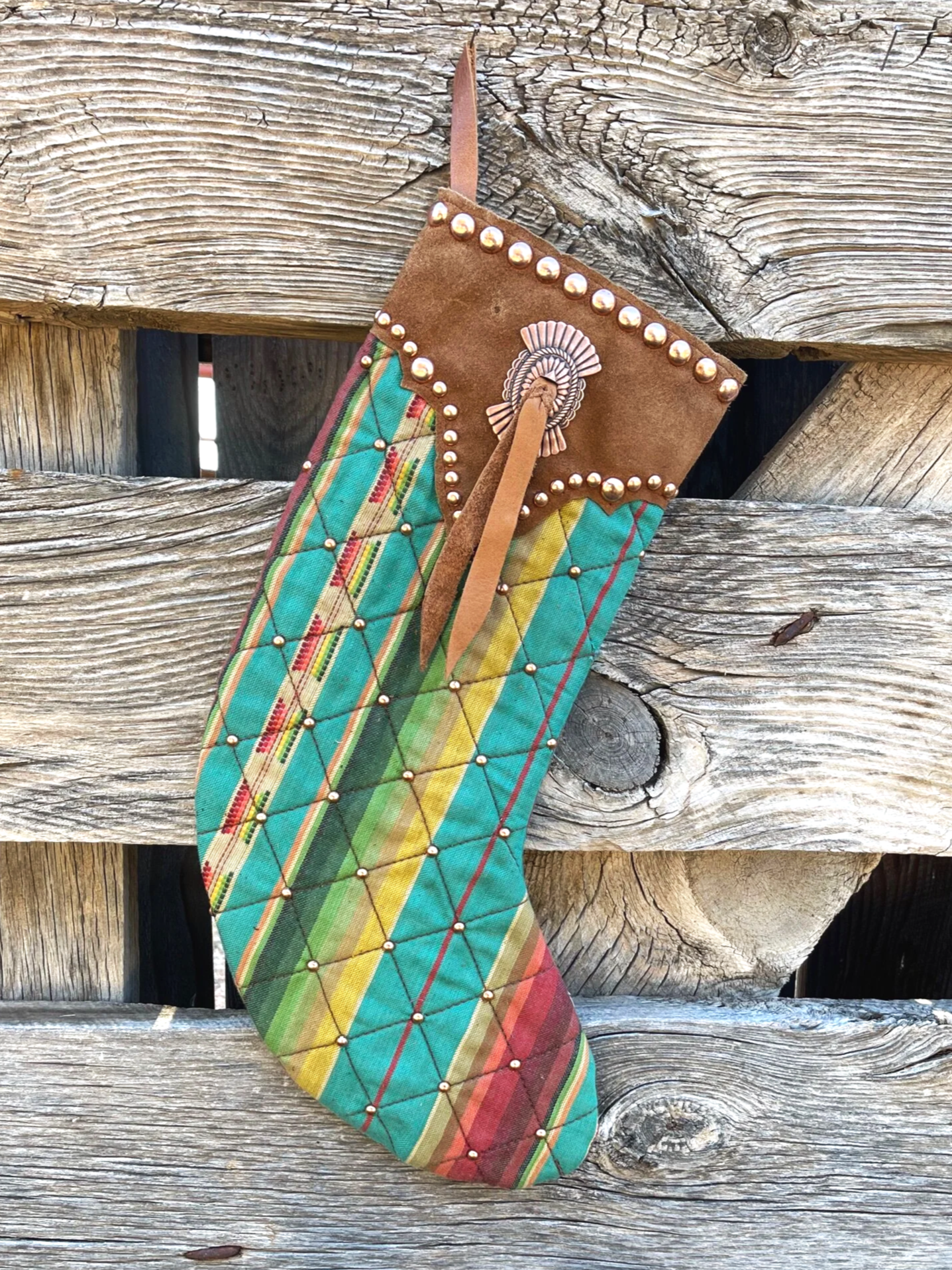 7170C3BB-0016-48E5-B75A-B50F279D5E42