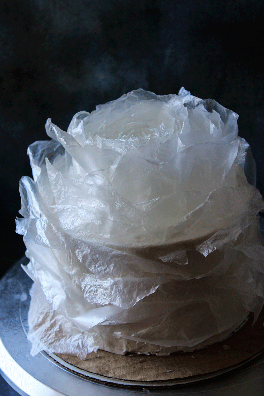 Building-the-side-petals.gif