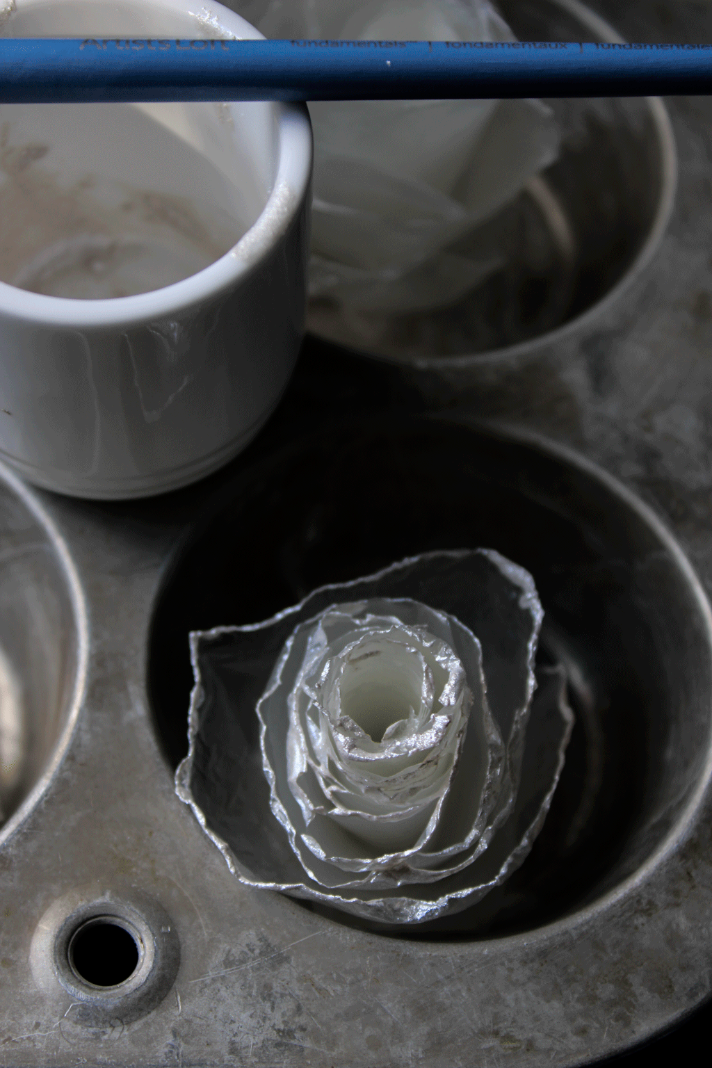 Rice-Paper-Roses-2.gif