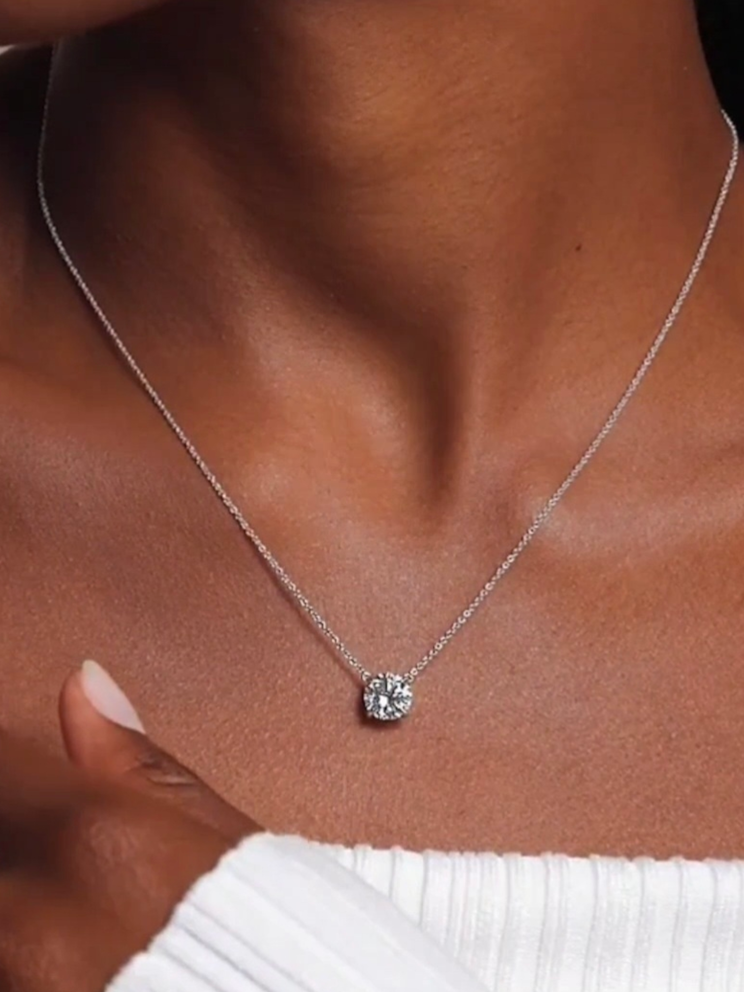 MONTAGU| Corporate Cut Necklace