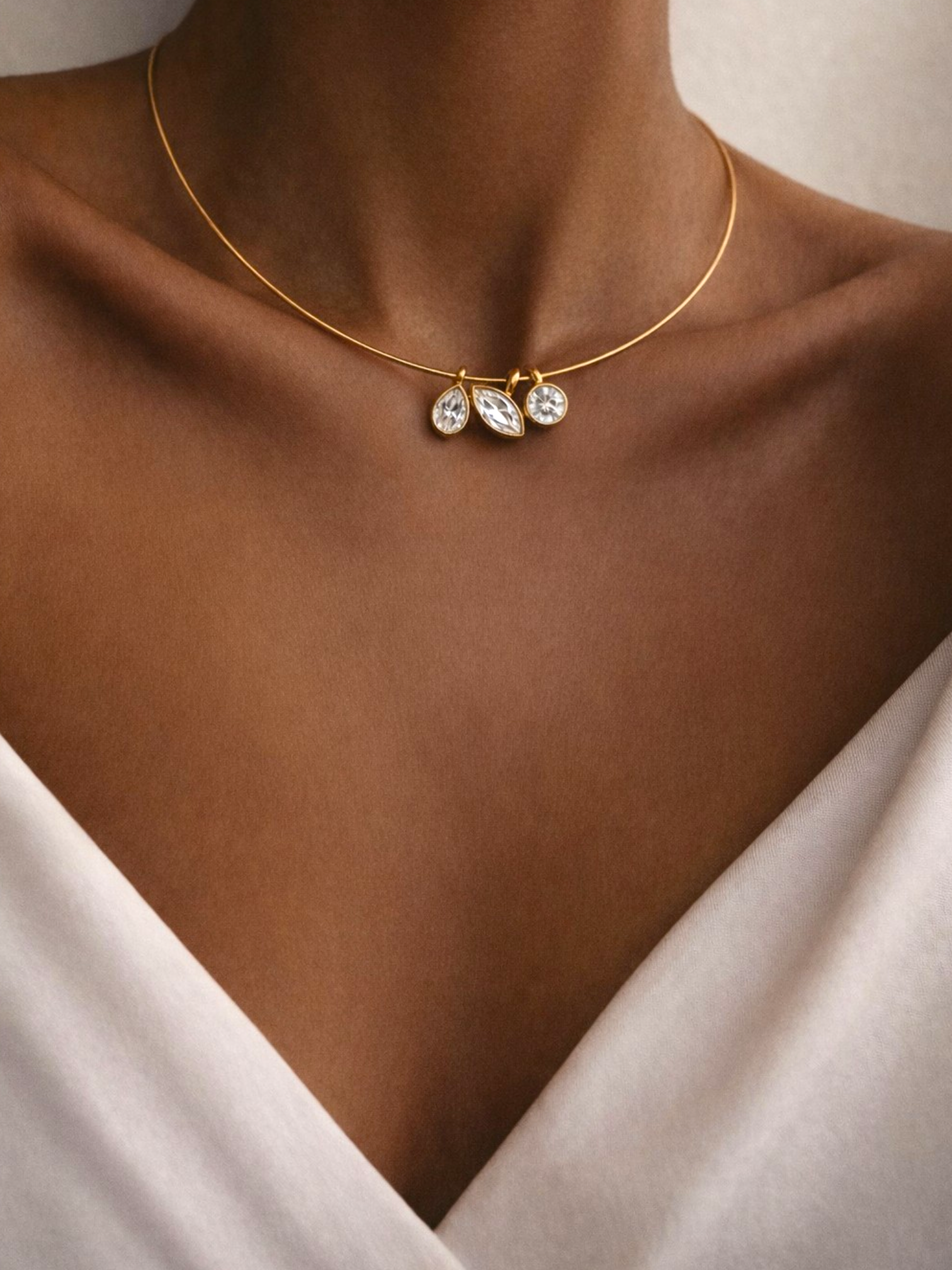 BEZEL FOLIO | Necklace