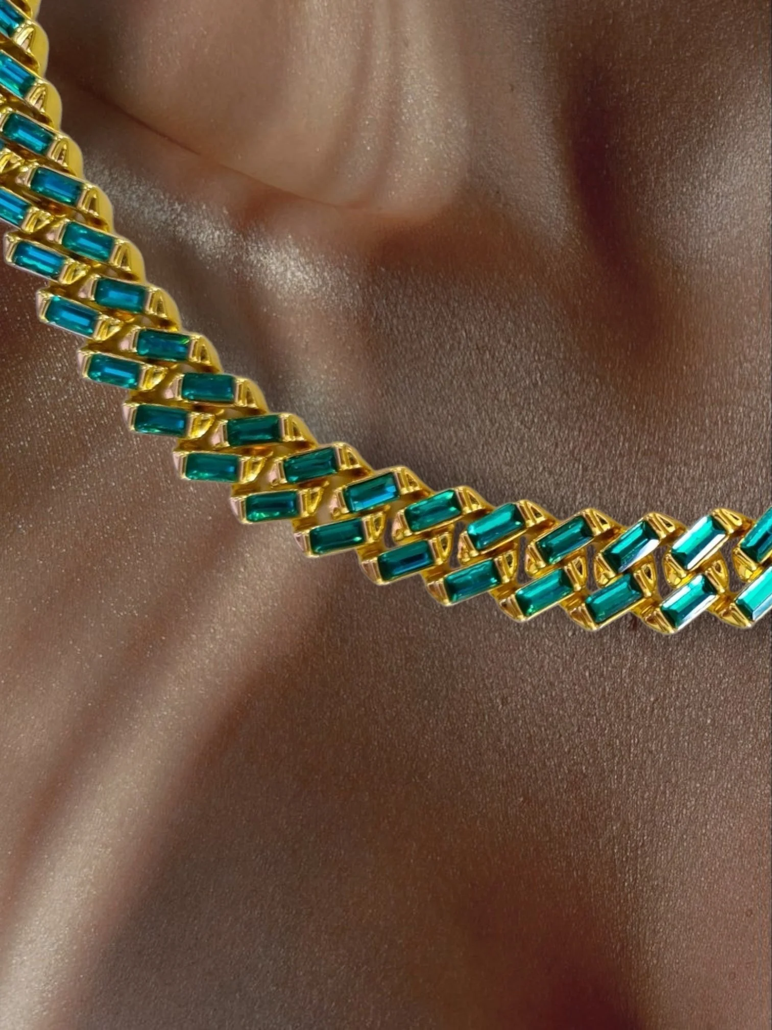 NERIDA EMERALD | Classic Cuban Chain