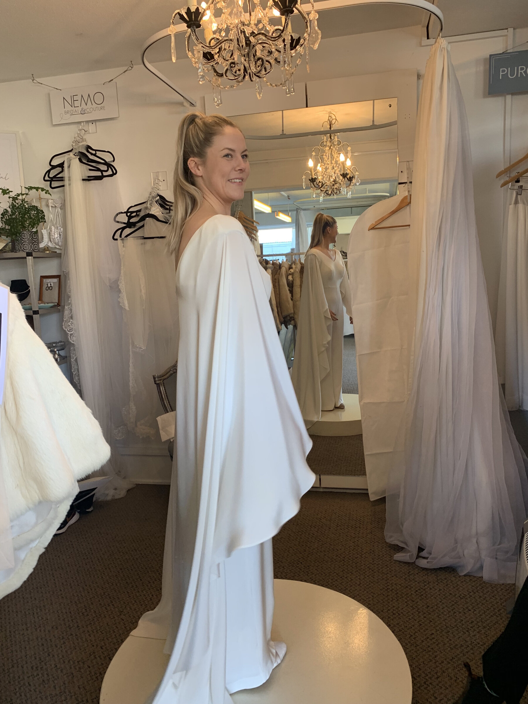  Click to read about influencer Sophie Piearcey’s experience creating her dream 'dress’ completely bespoke with Nemo.  