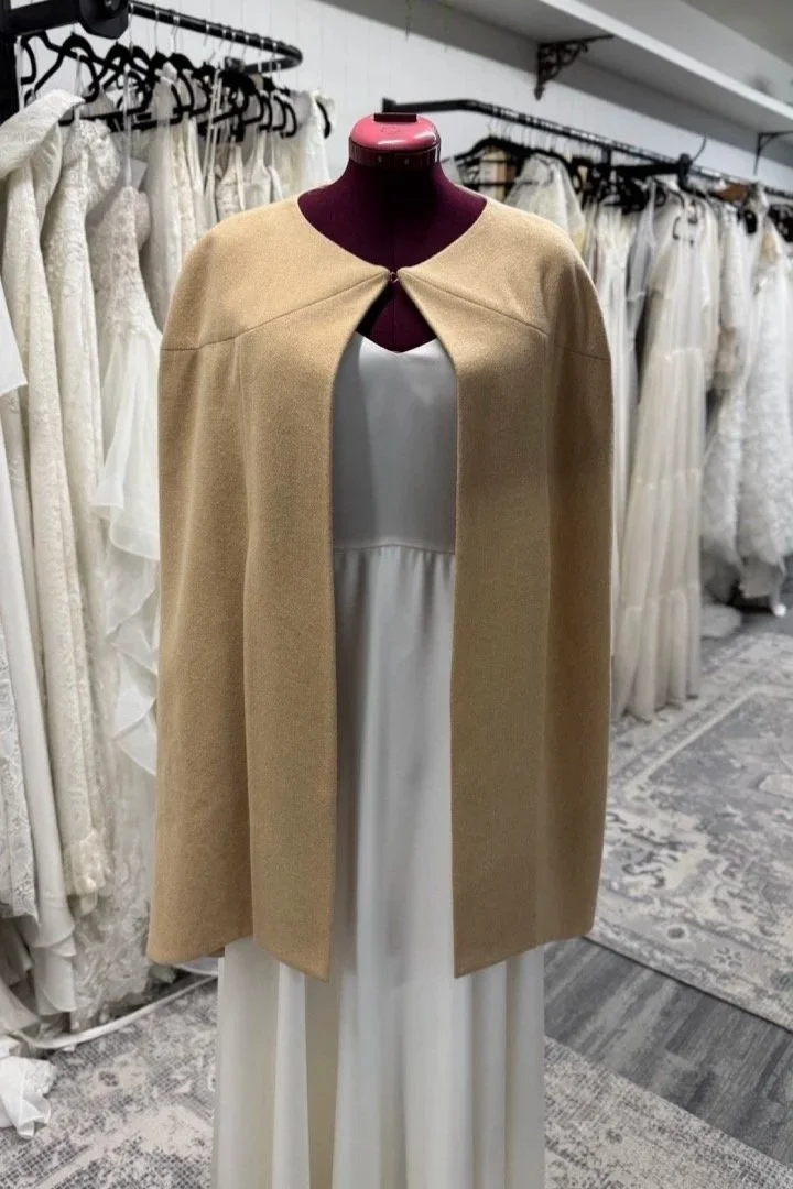 Nemo+Bridal+%26+Couture+-+Queenstown+Faux+Fur+Hire+-+Cape+33-1.jpg
