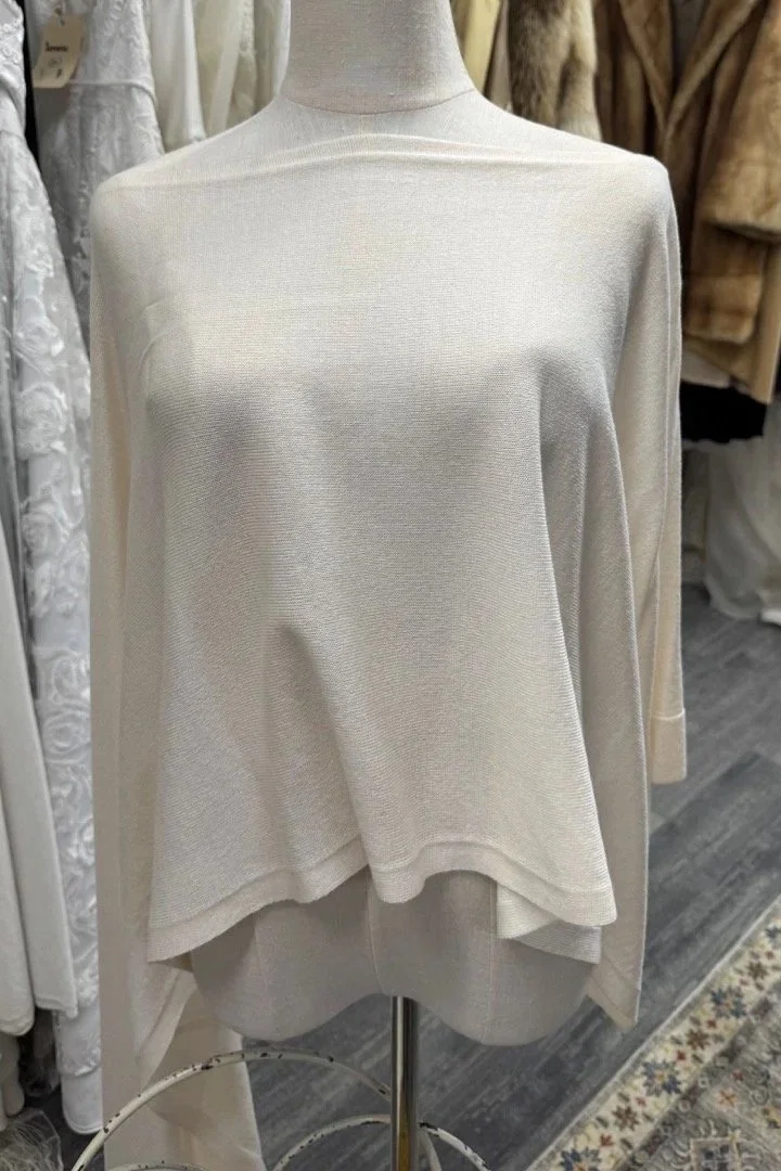 Nemo+Bridal+%26+Couture+-+Queenstown+Fur+Hire+-+Cape+66-1+Large.jpg