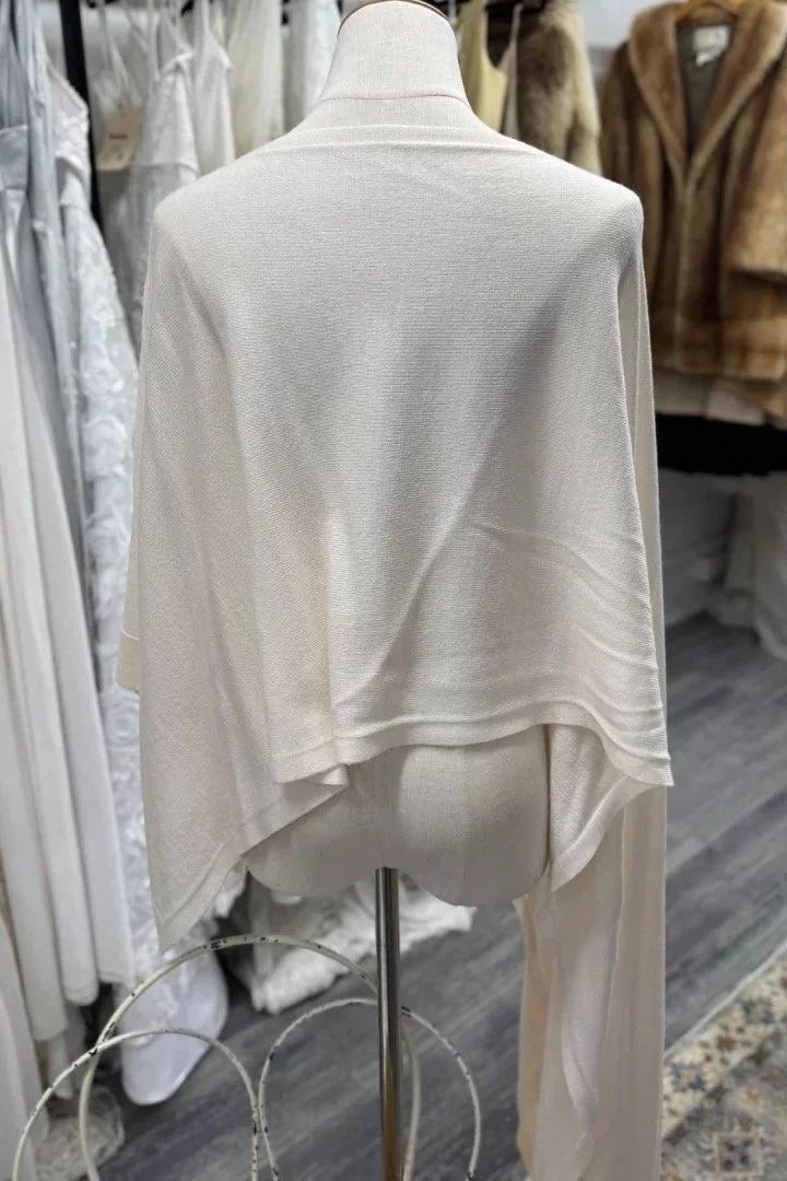 Nemo+Bridal+%26+Couture+-+Queenstown+Fur+Hire+-+Cape+66-5+Large.jpg