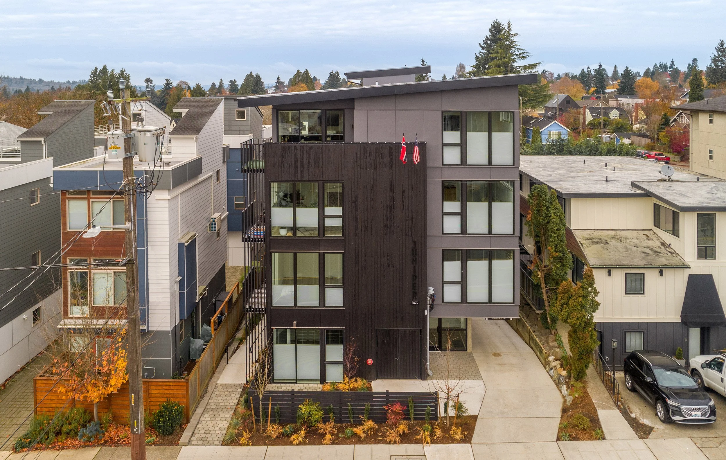 BUILD-LLC-Ballard-Flats-Ext-Day-E-01#-AvL.jpg