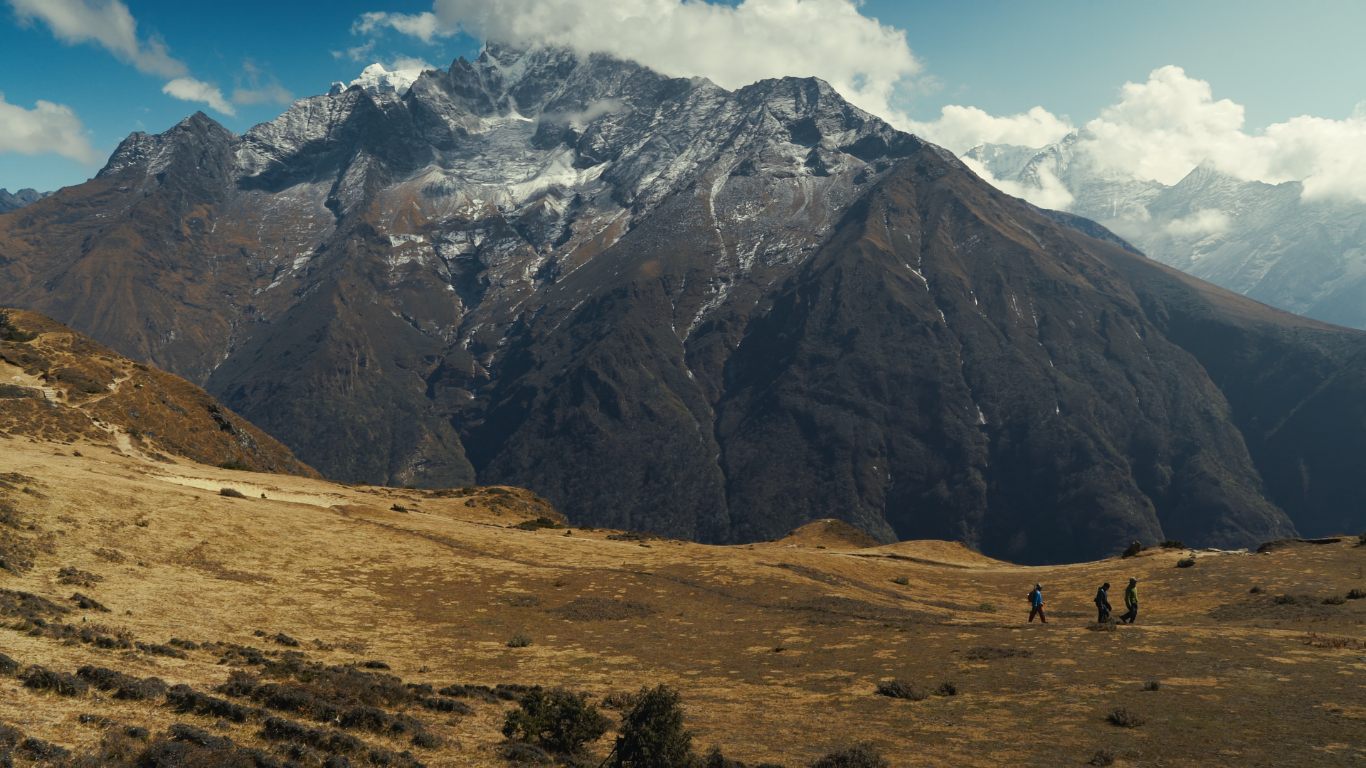 Nepal Stills_1.440.1.png