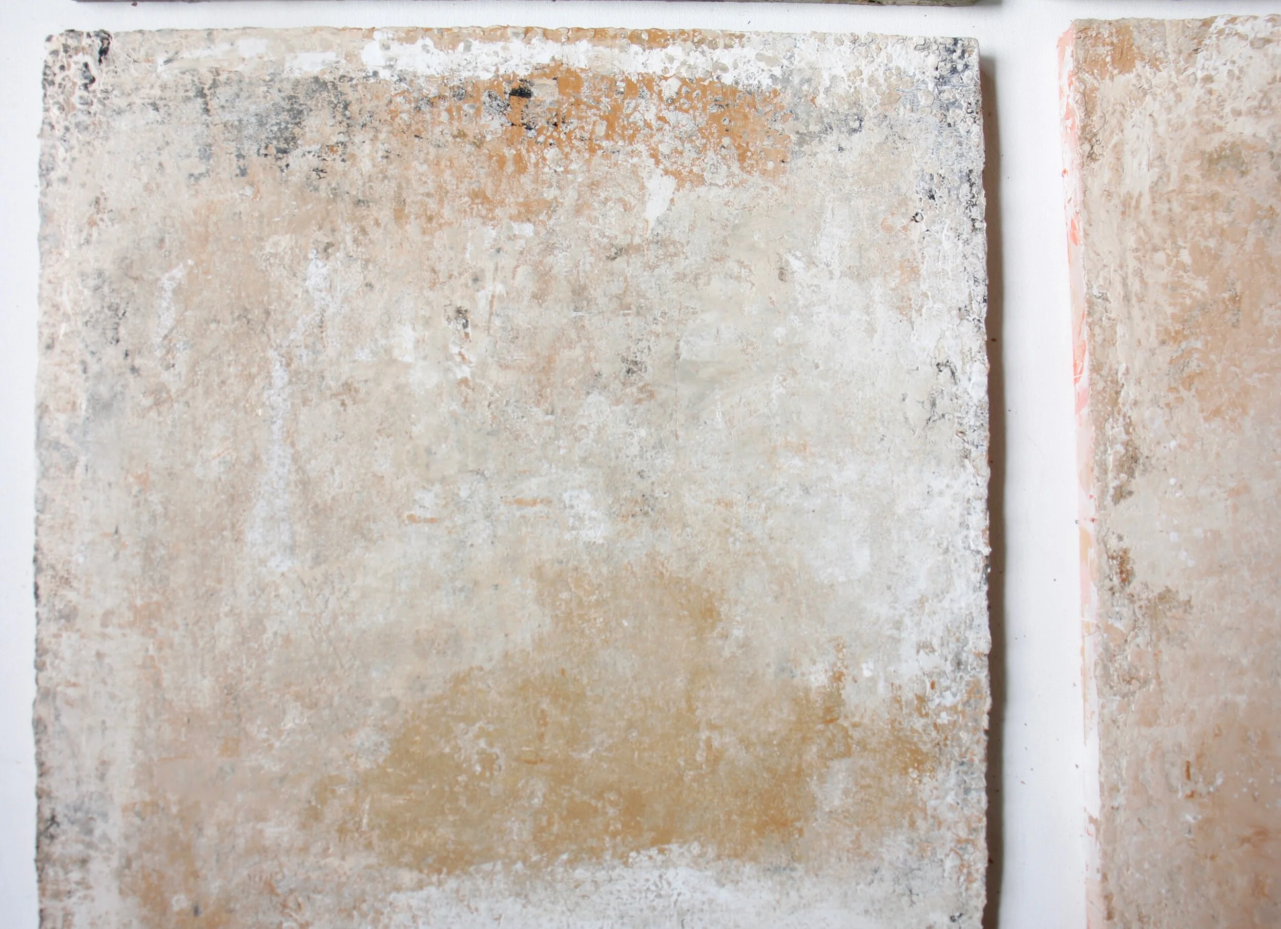 0FD70E4D-5A17-4CA7-85FB-F2C180622404