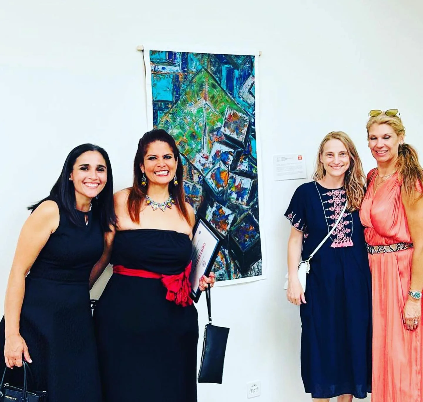 Thank you Basel for embracing my art!!! 🥹&hearts;️ As if being inside the United Nations pavilion during Dubai 2020 Expo wasn&rsquo;t enough&hellip; now during Art Basel season!! There is nothing more rewarding than doing meaningful art in a ZeeArts
