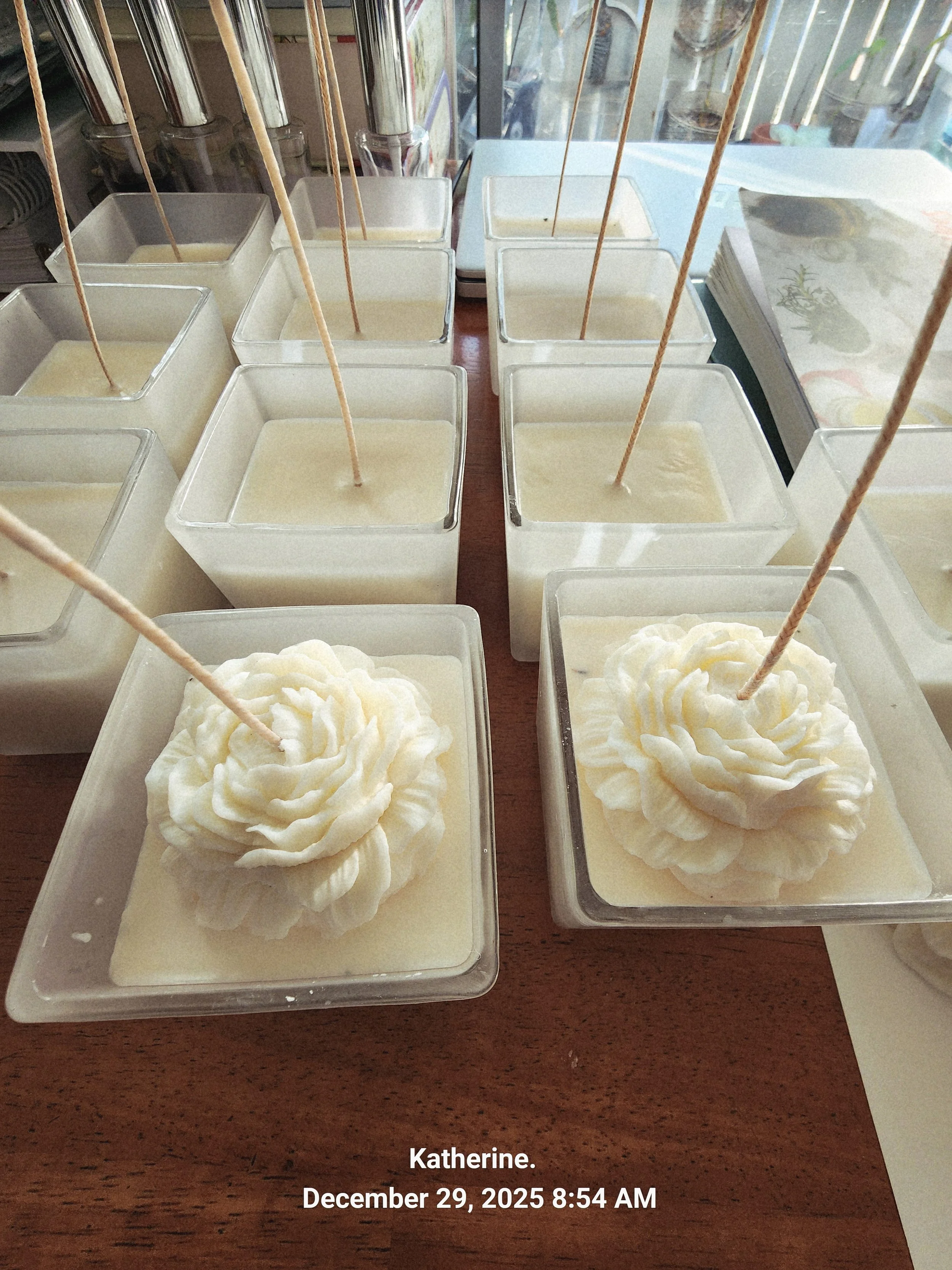 PROVENCE LAVANDE CANDLE1.jpg