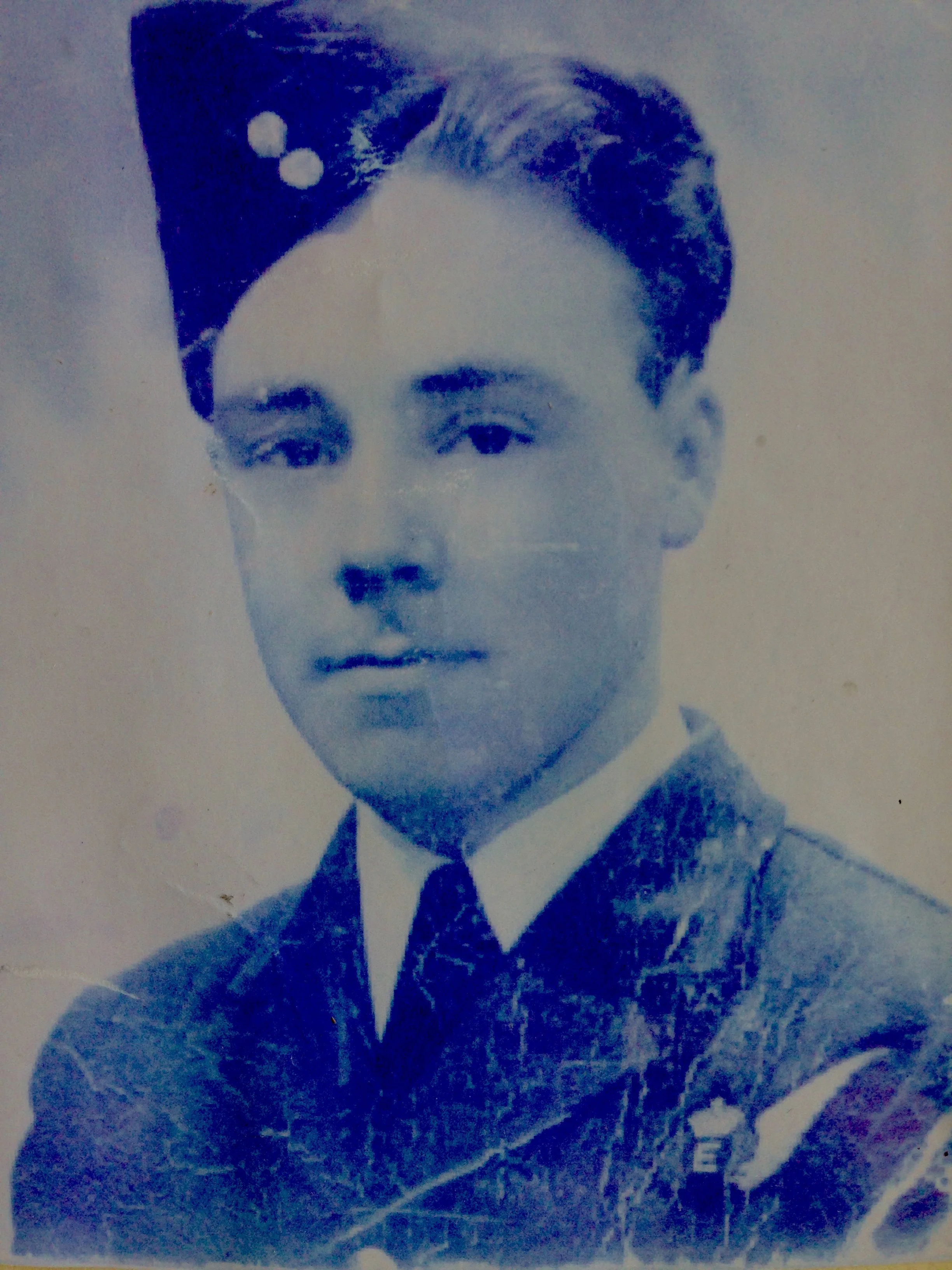 FS Harry Marshall 1337884 - RCAF F-E Wing.JPG