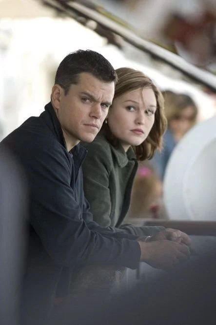 Julia Stiles and Matt Damon 2007.jpg