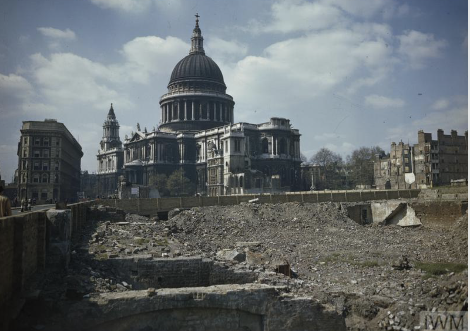 MASS-OBSERVATION 1940