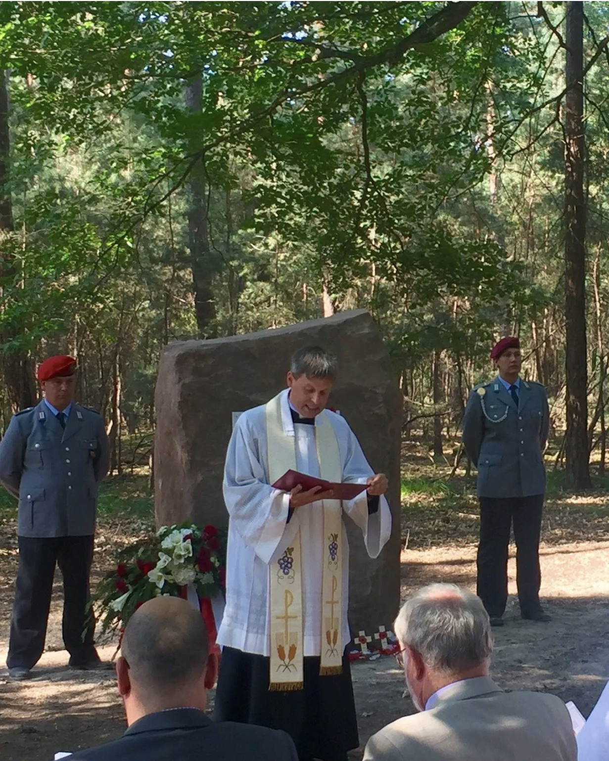 RAF 7 Lachen Speyerdorf ~ The Memorial Ceremony (English Version)