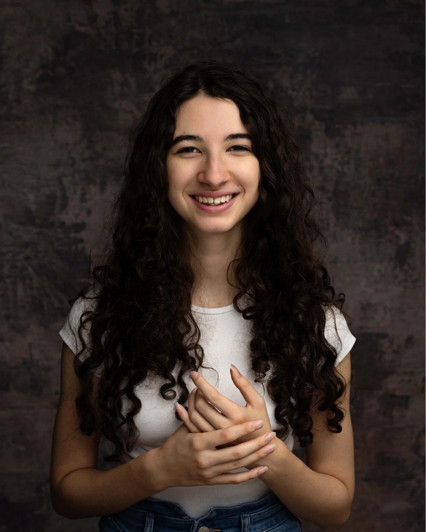 15 anni 🎂
Un soffio&hellip; e allo stesso tempo un mondo intero.
Sei cresciuta davanti ai miei occhi, giorno dopo giorno, sei forte, testarda&hellip; e spesso mi fai impazzire.
Non sei fatta di frasi dolci e abbracci facili, ma di carattere, idee ch