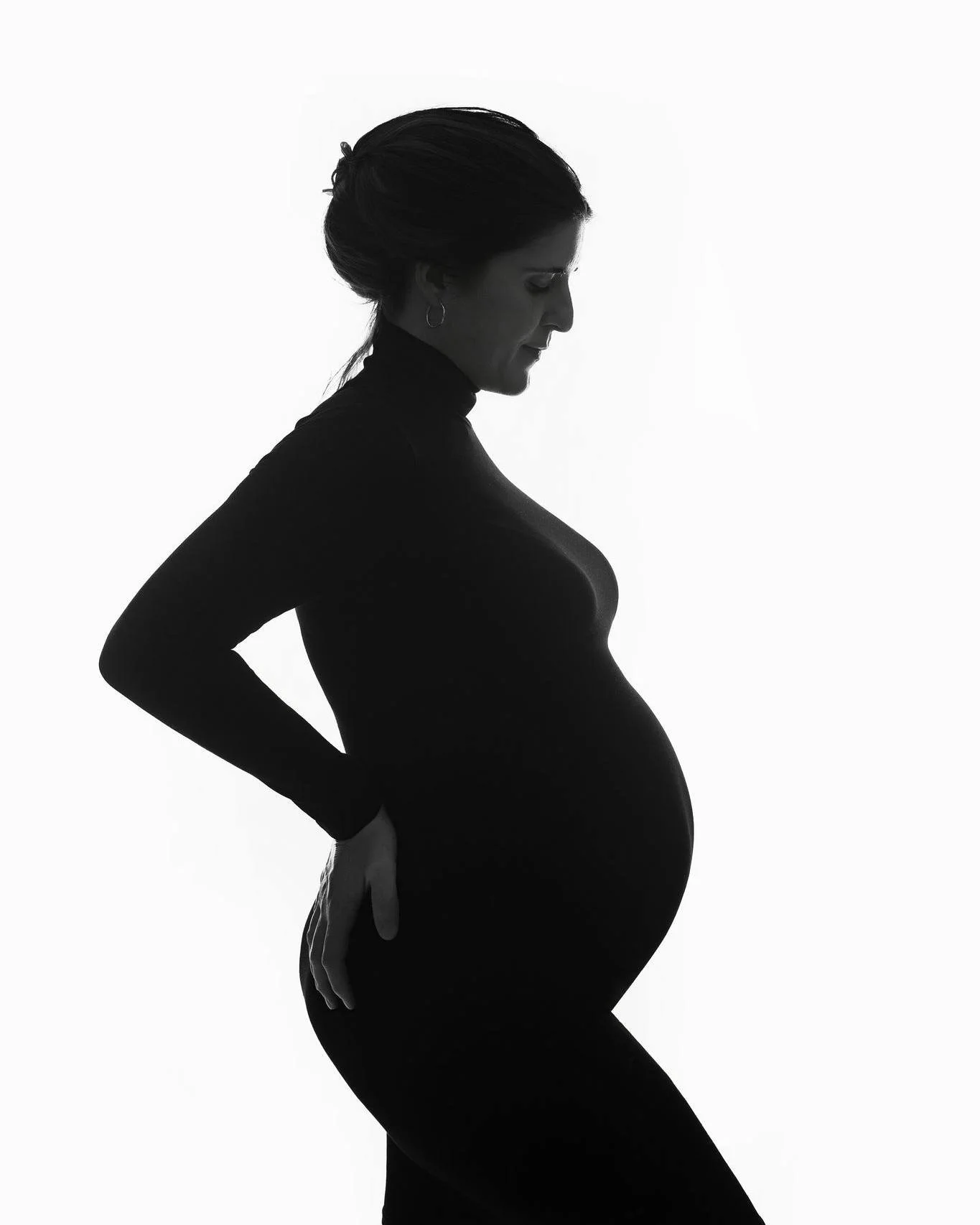 In questa foto non ci sono solo due futuri genitori&hellip;
c&rsquo;&egrave; un&rsquo;attesa che profuma di amore, di famiglia e di emozioni che stanno per nascere.

Fotografare la gravidanza di mia cognata e di mio cognato, in attesa della mia futur