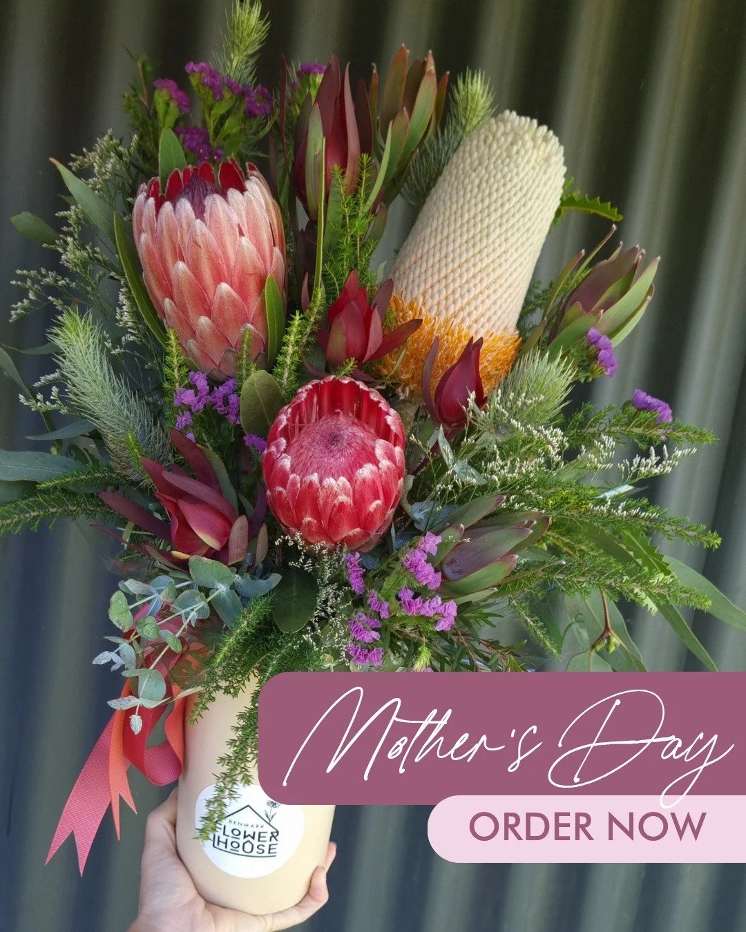 🌸 Mother's Day! 🌸

This is your last chance to order fresh flowers for Mum this Mother's Day. We have a special range of carefully arranged boxes, bouquets and pots to suit all Mums. Check out our special gifts too - with beautifully packed hampers