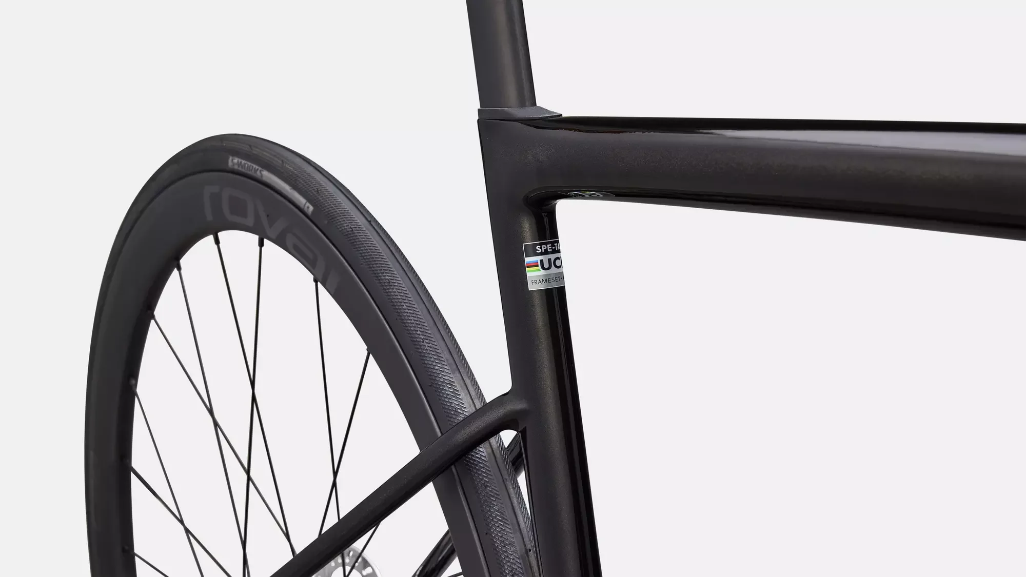 94926-30_TARMAC-SL8-EXPERT-DI2-METOBSD-REDPRL-WHT_D4-STTT.webp