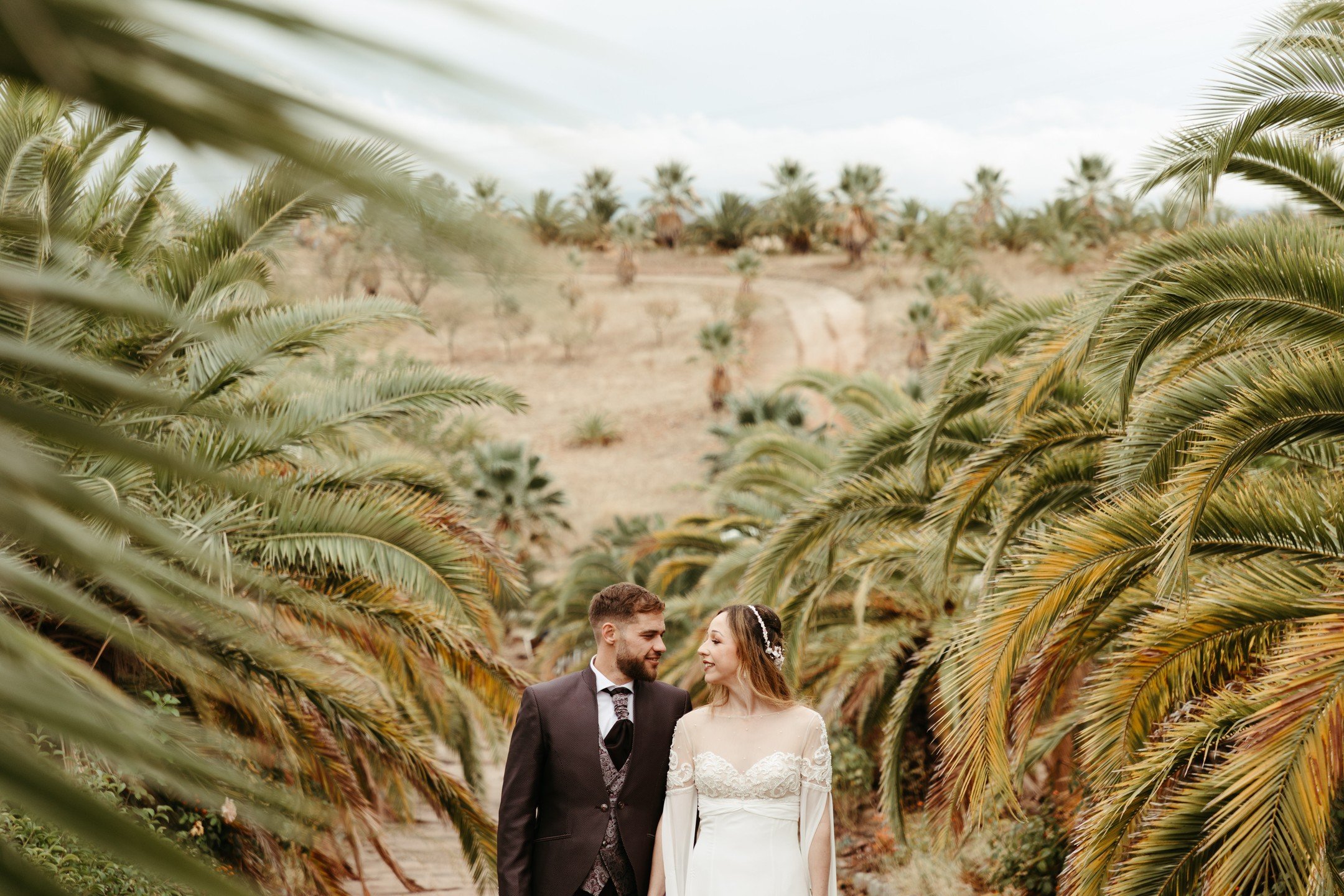 Mauro &amp; Pilar 💛 en @palmeralresorts 

@125silu y @maur_93
@haremsbrides 
@laqocha 
@higarnovias 

#fotografosdeboda #fotografosdebodas #bodastoledo #bodastalavera #weddingphotography #weddinginspiration #brideandgroom #bodasenespa&ntilde;a #spai