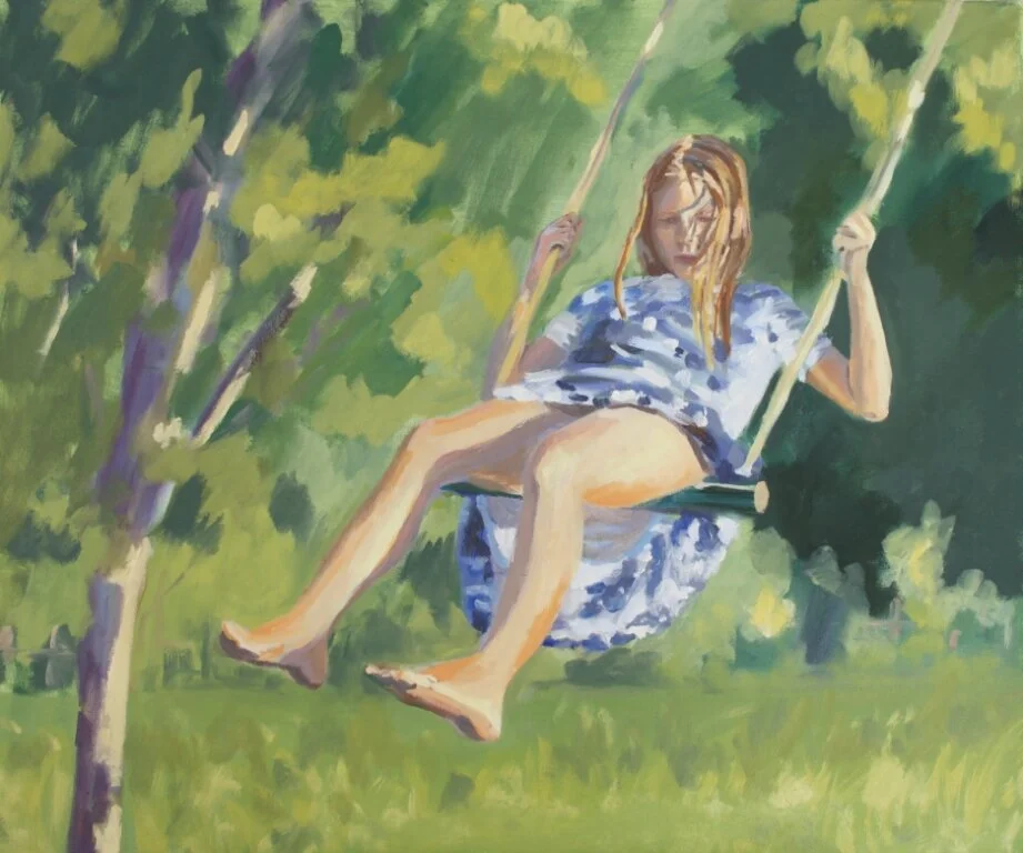 Marion sur la balançoire