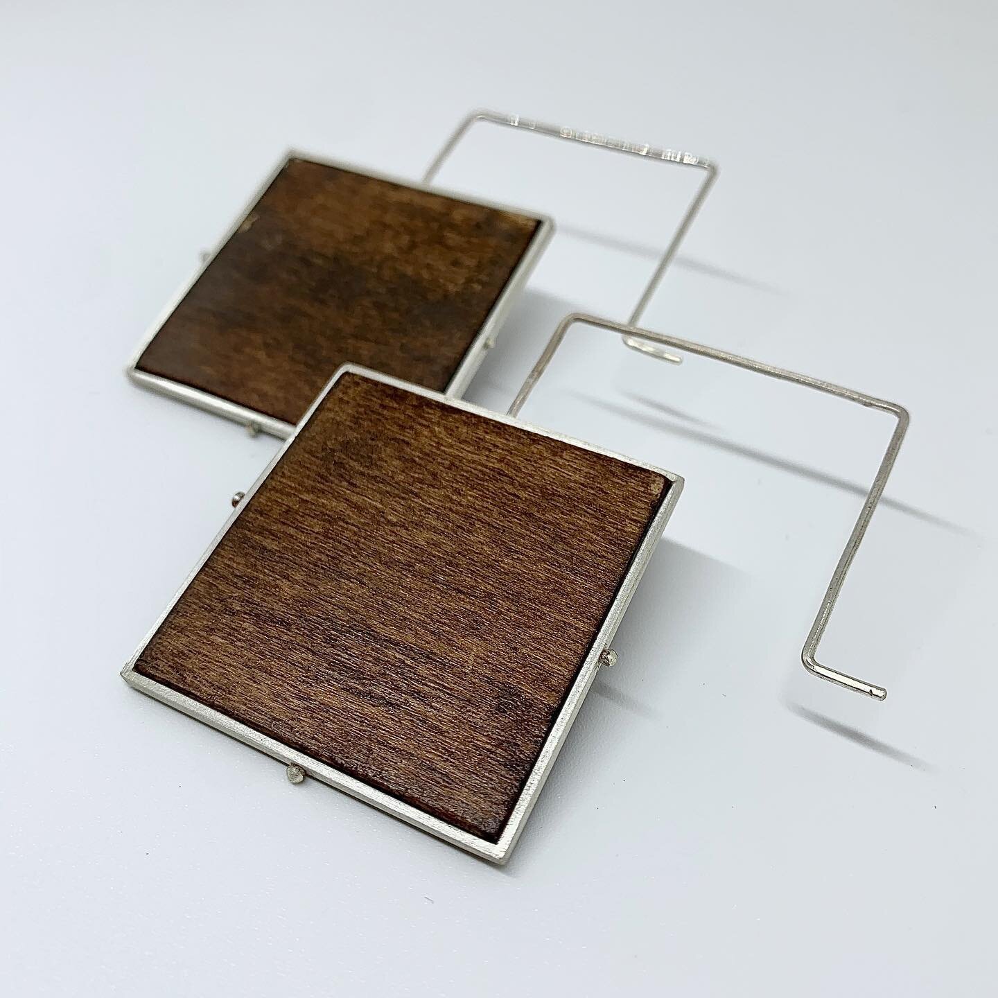 Lightweight Riveted Earrings / Basswood + Sterling / Shop link in bio🌿  #retailtherapy @metalmuseviews