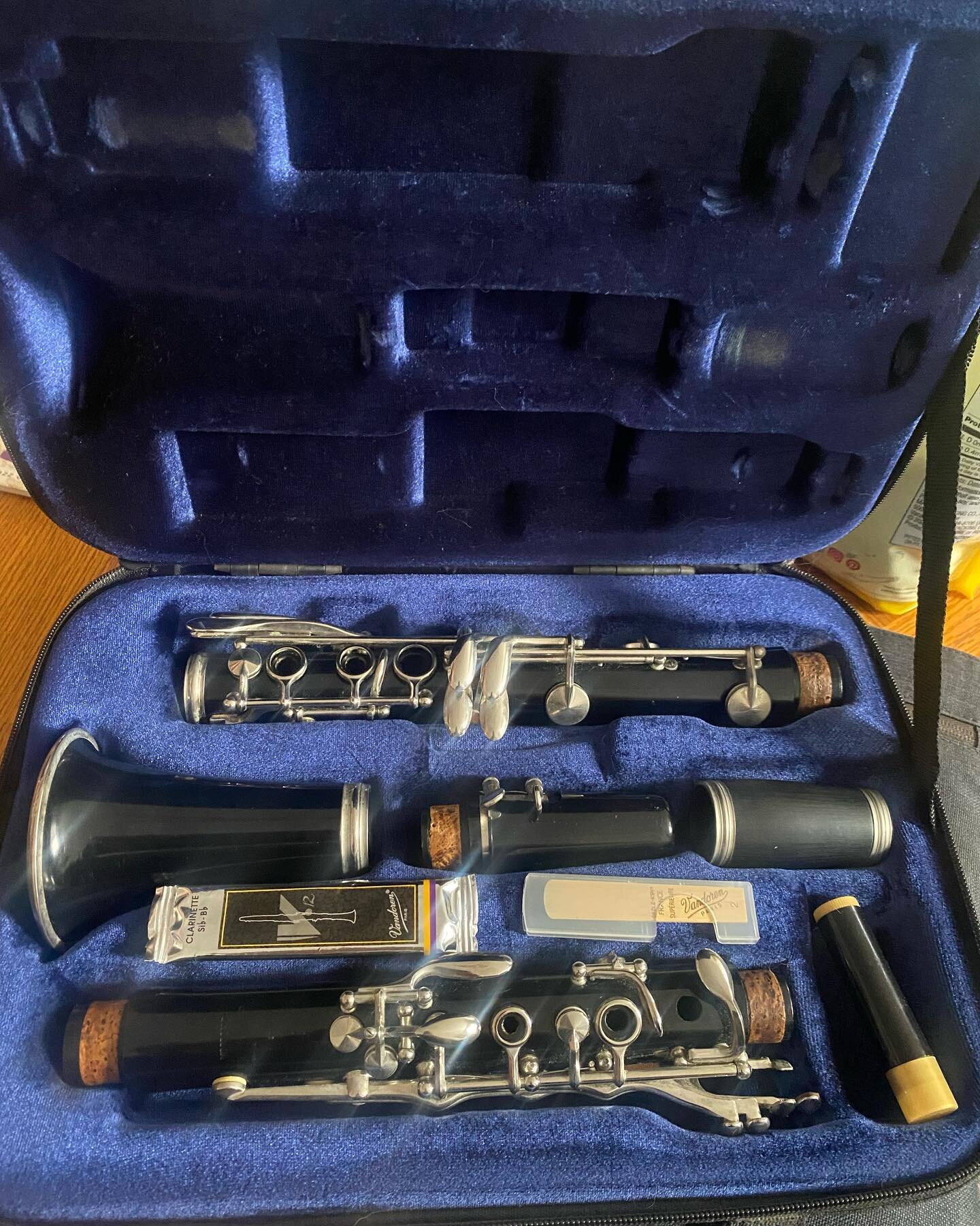 Thanks to my absolute Superman mega friend @danielglaudemusic I am now a proud owner of a Clarinet in Bb and I will practice my ass off&hellip;. Thank you Dan @ Arielle &lt;3