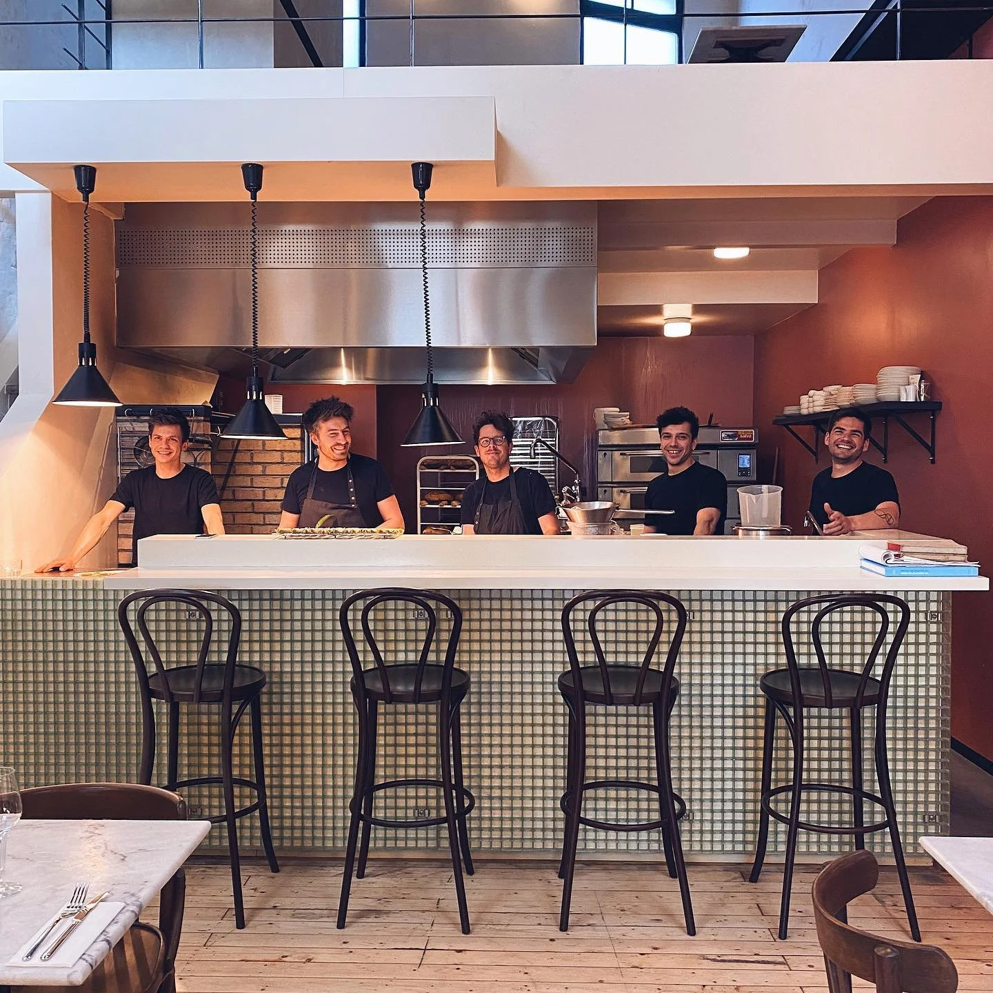 ⠀
Team
⠀
&bull; ⠀
⠀
Team
⠀
⠀
⠀
📷 @deconinckjoke