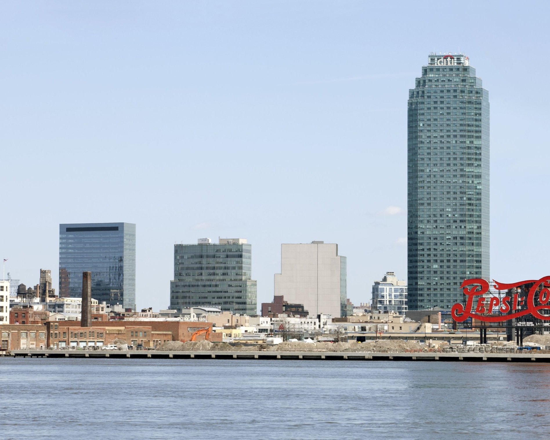 Upon its completion in 2011, Gotham Center (far left) joined One Court Square (far right) to form LIC’s budding skyline.  