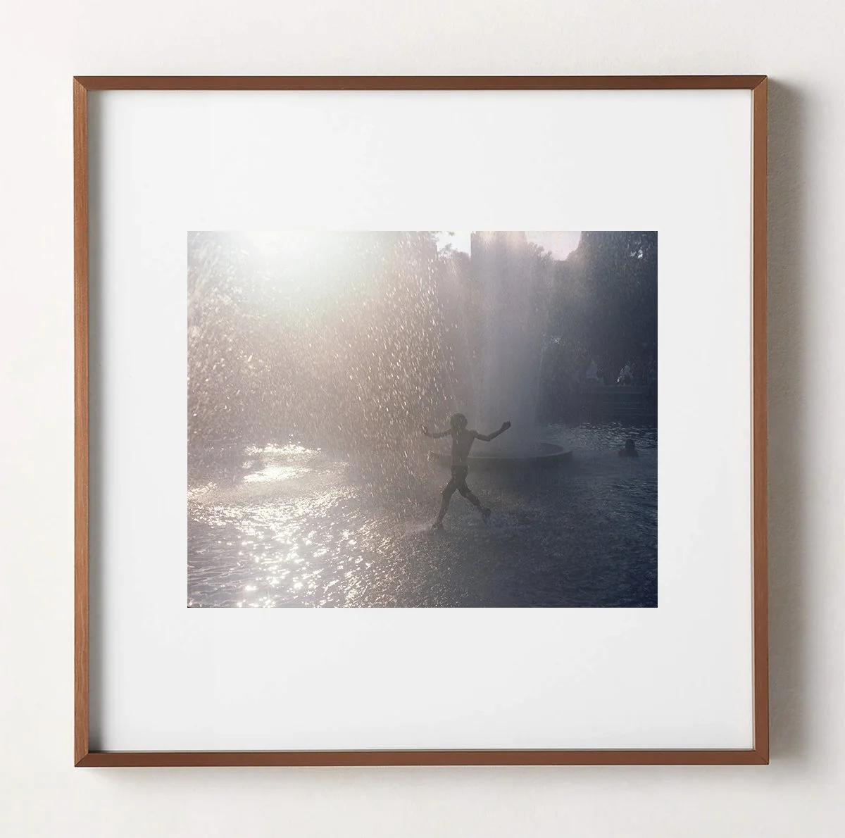Frame-8x10-FOUNTAIN.jpg