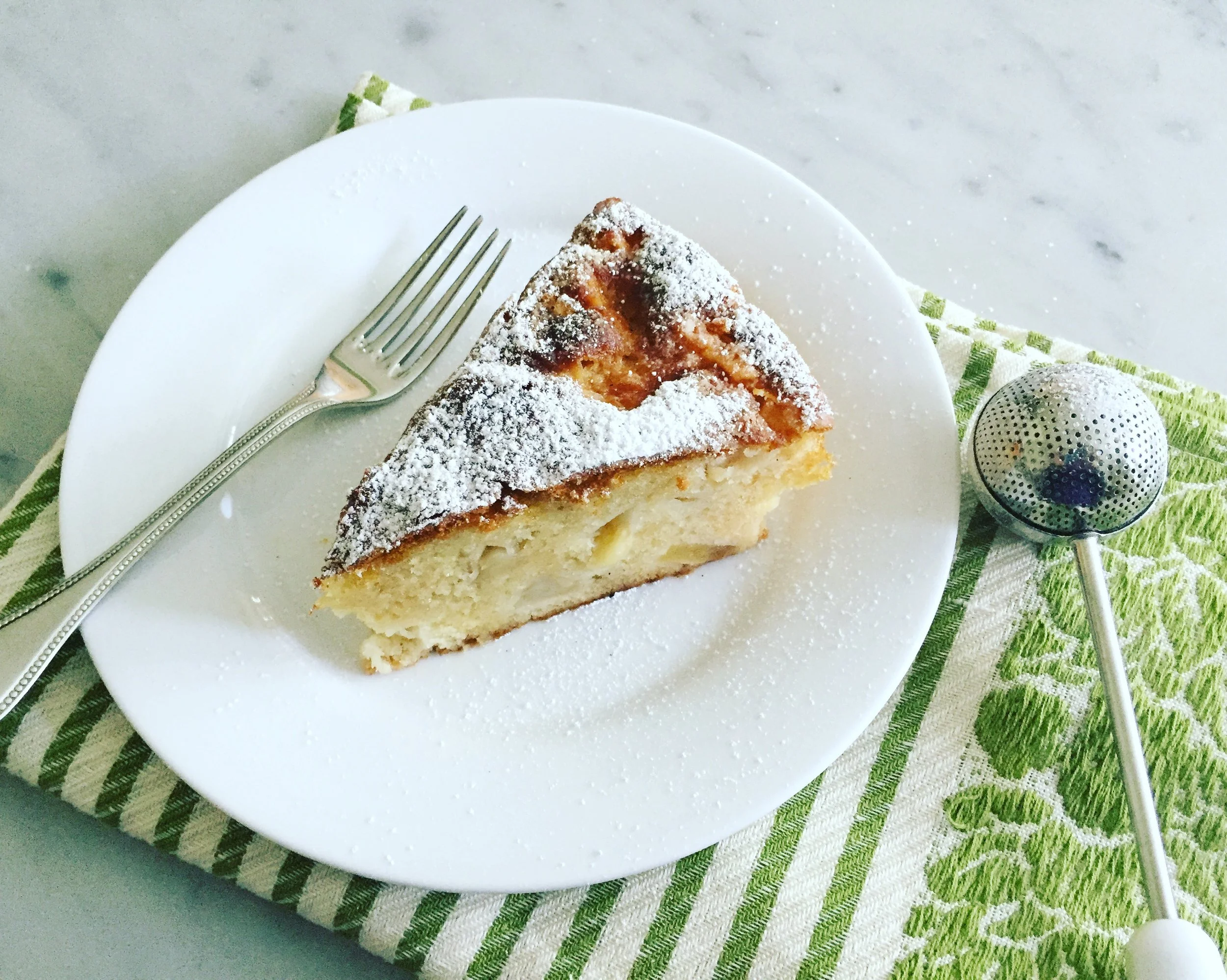 Torta di Mele con Sambuca